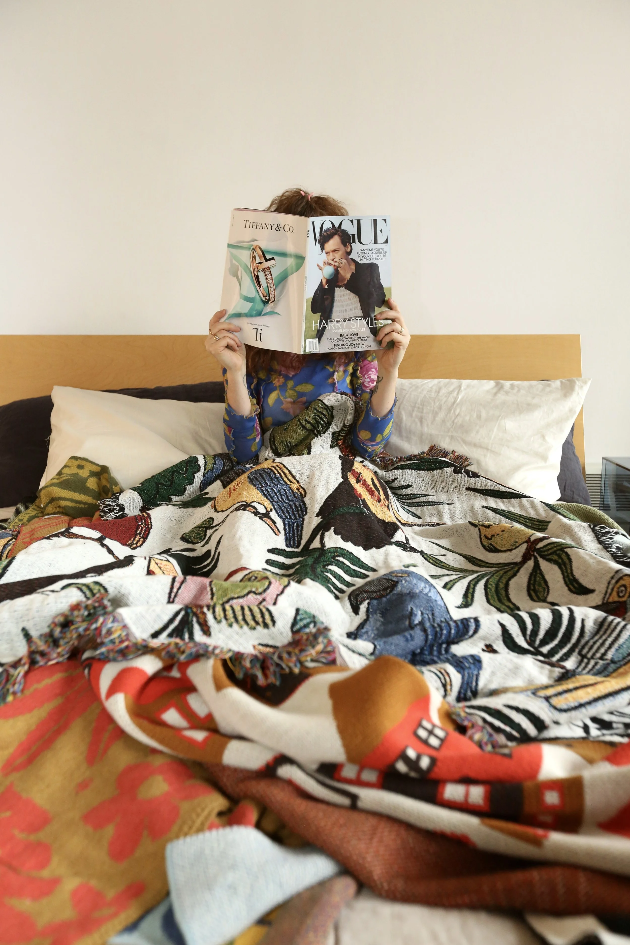 Blanket Stack! Bed birdies of paradise MGP_0985.JPG