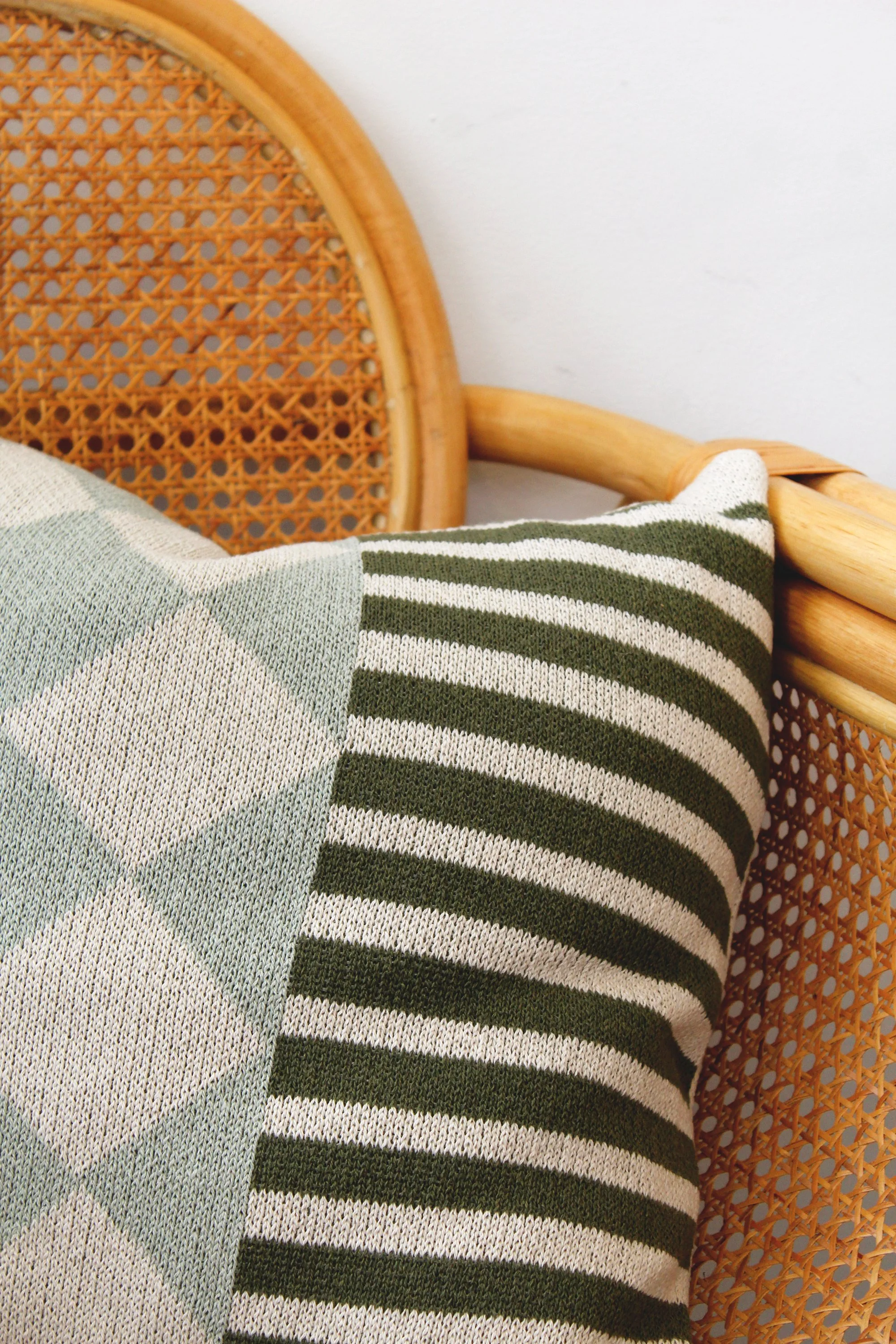 pillowd diamond checkerboard IMG_8759.JPG