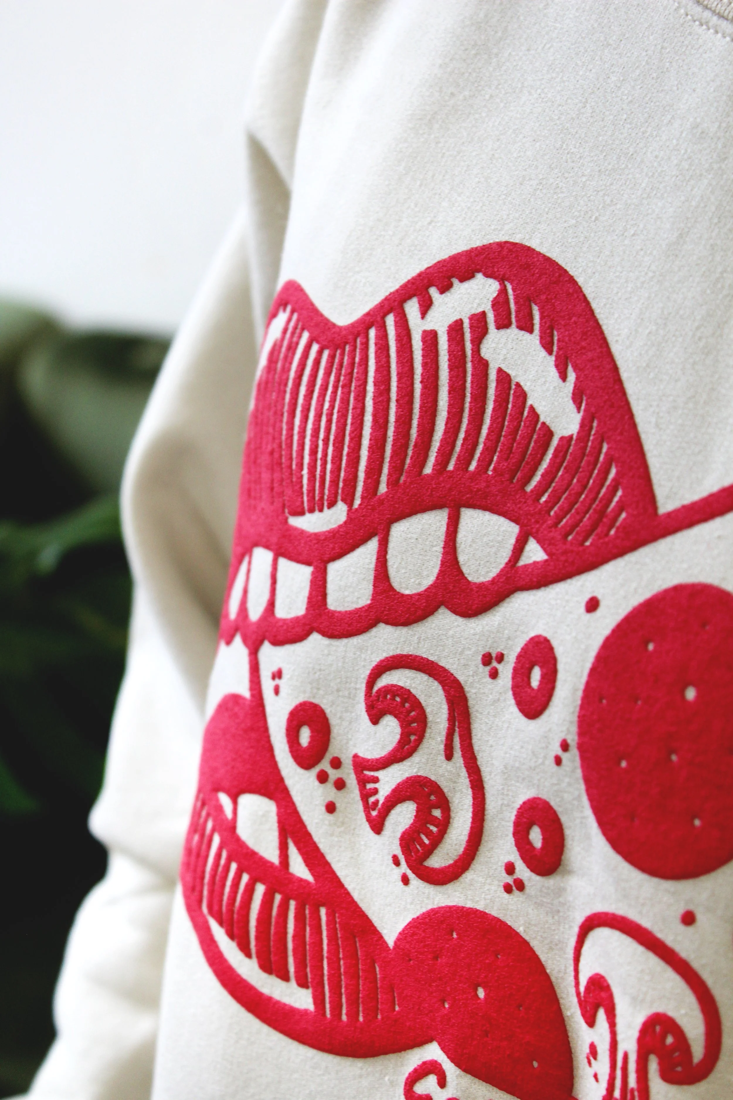 Apparel Pizza Mouth Sweatshirt IMG_2156.JPG