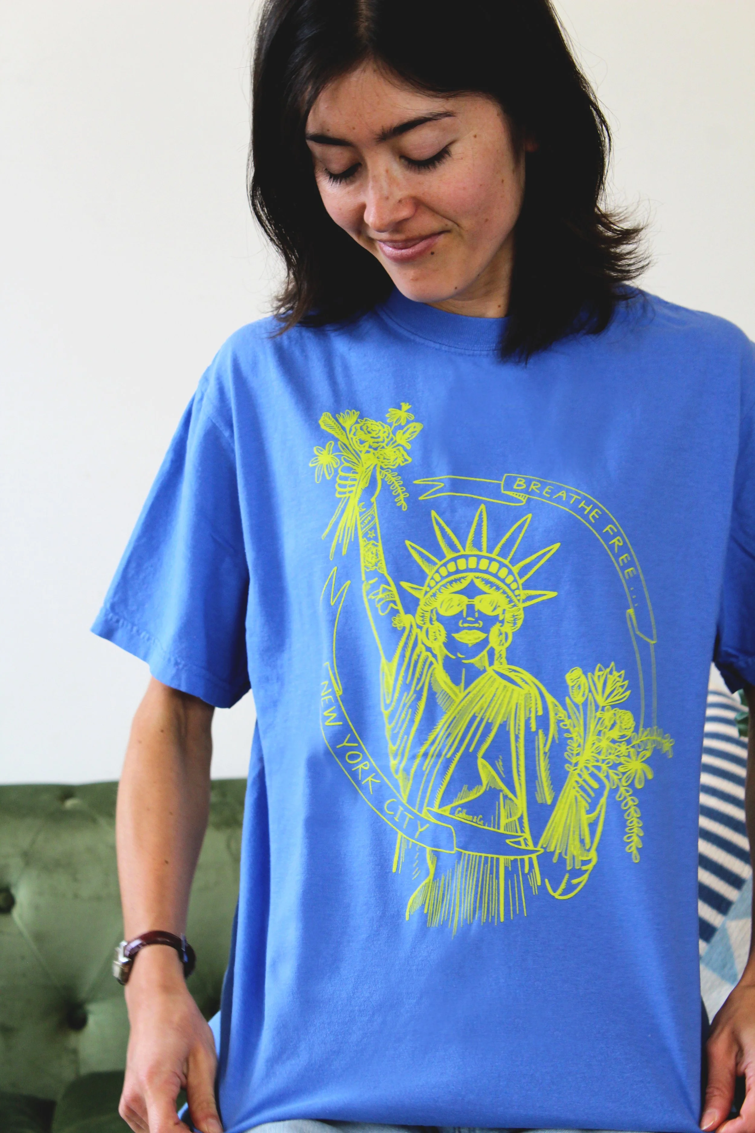Apparel Lady Liberty Breathe FreeIMG_2215.JPG