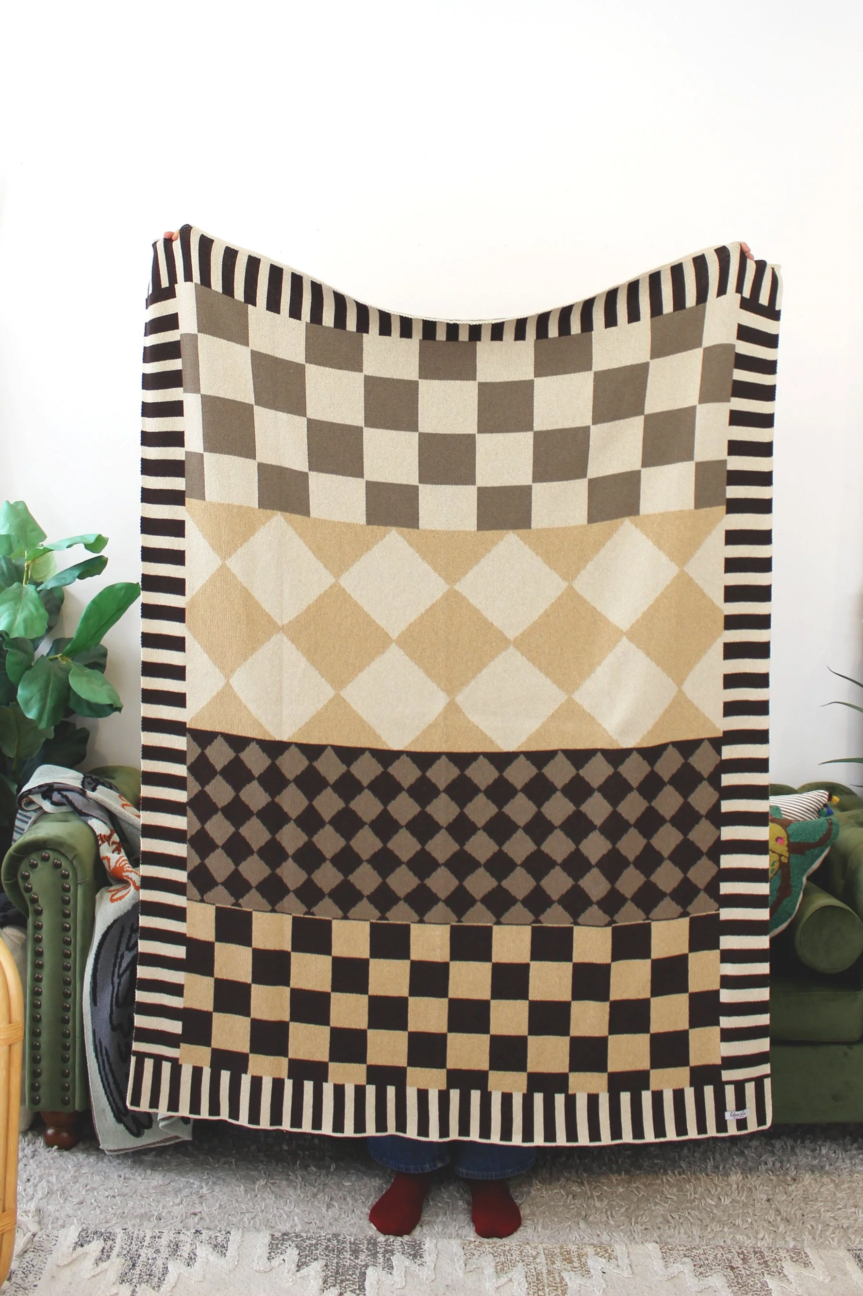 knit+blanket+diamond+checkerboard+neutrals+IMG_9754.png