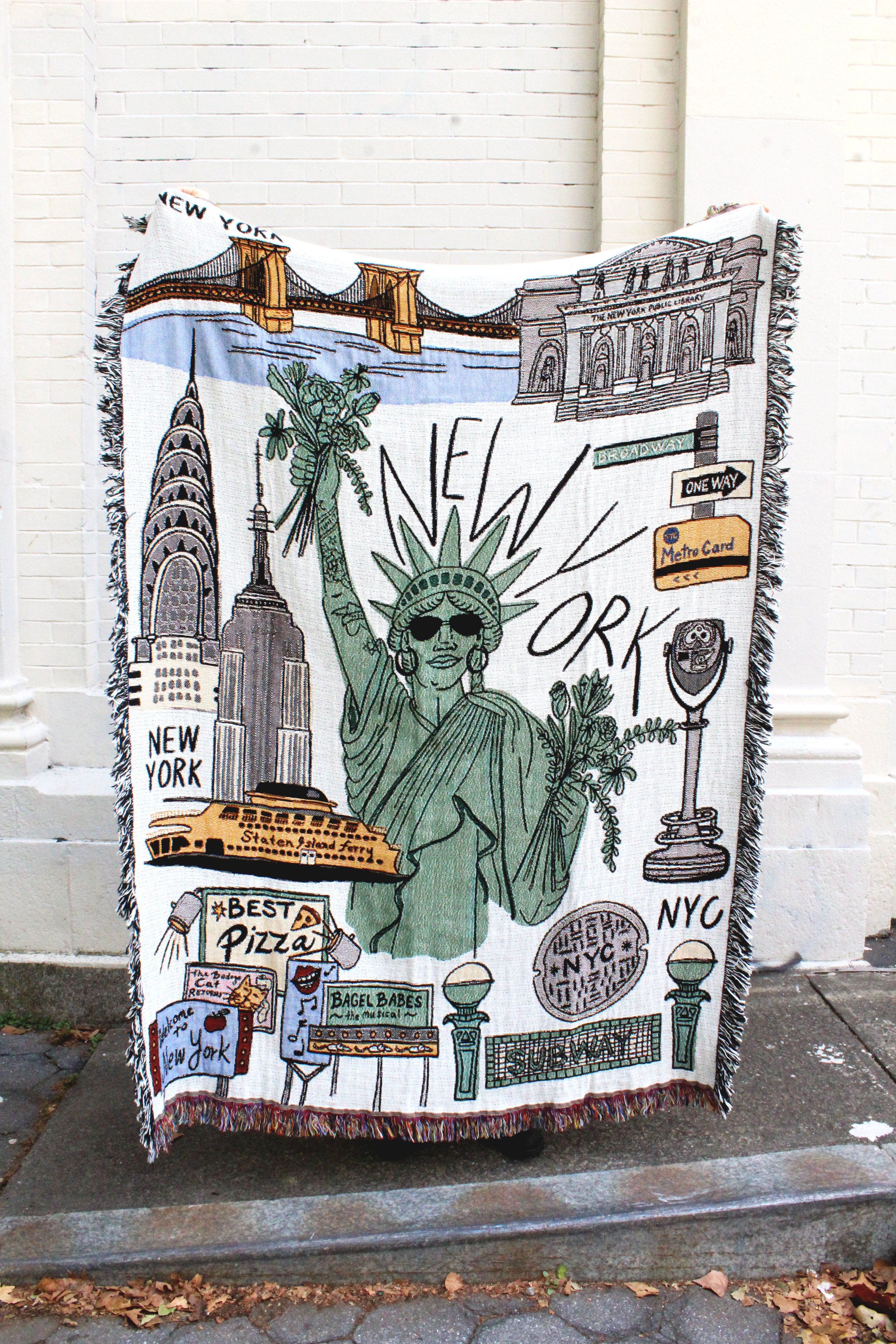 tapestry blanket liberty lady IMG_0253.JPG