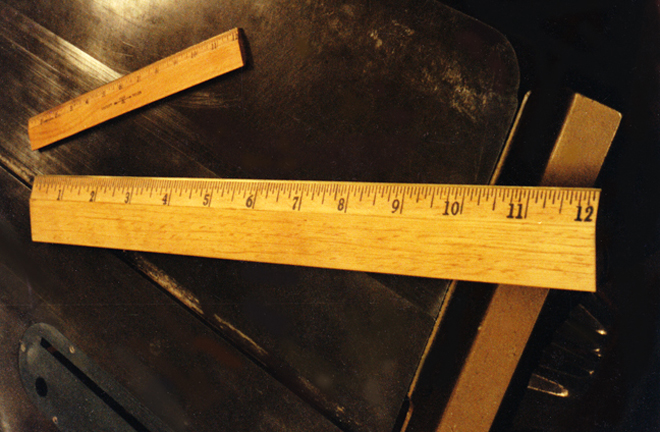 giant ruler prop