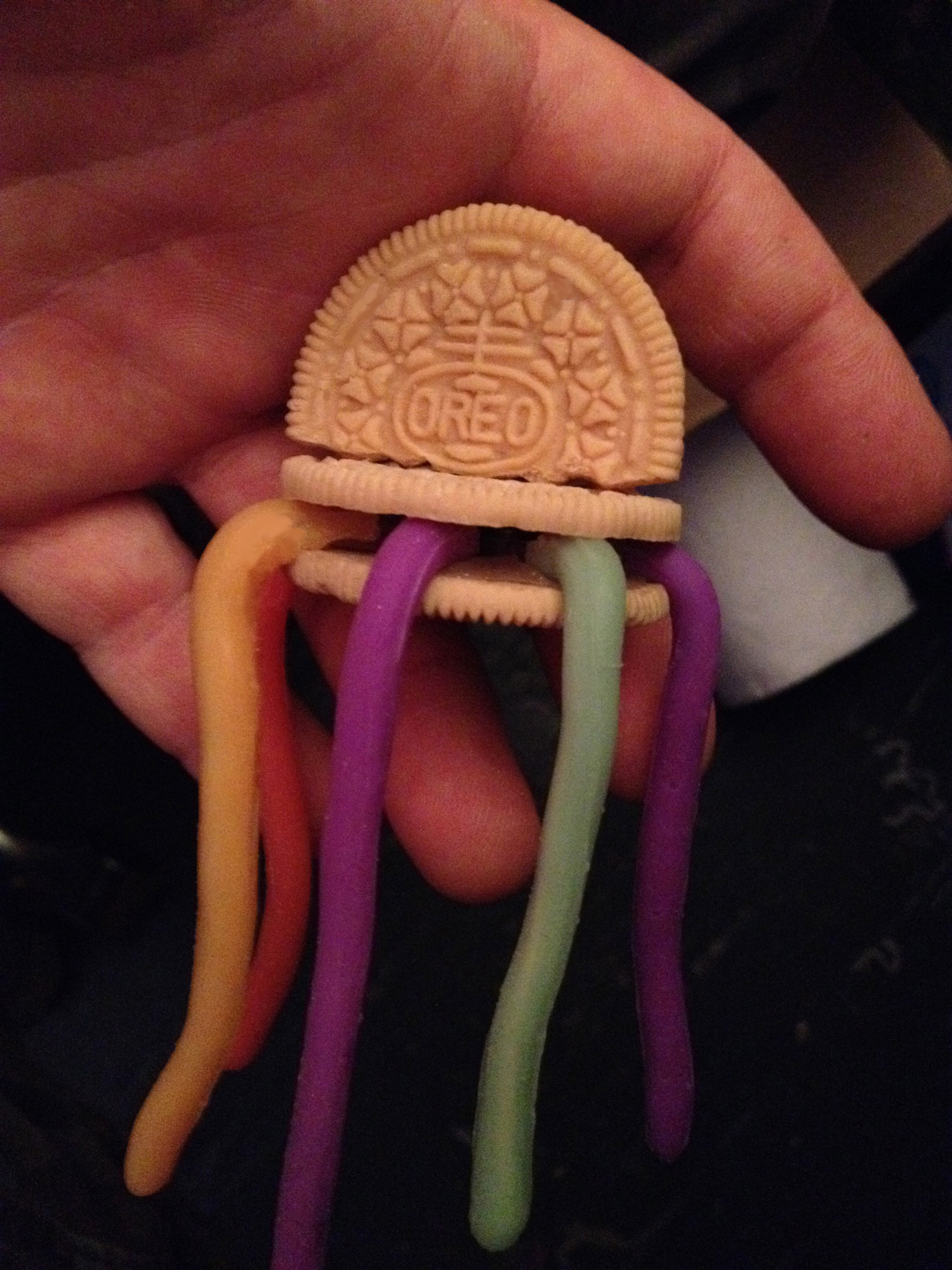 animation model cookie with gummy worms
