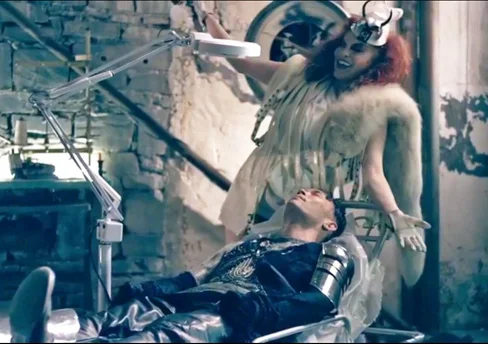 That Rogue Romeo’s new Machine & Magic video is ready to VIEW… Directed by Brian Friedman and Chán André of VPi Voyeur Photography, Inc. & Featuring former Pussy Cat Doll Carmit Bachar as the villainess!! Click below to see: http://youtu.be/iFU3NA8NHR0