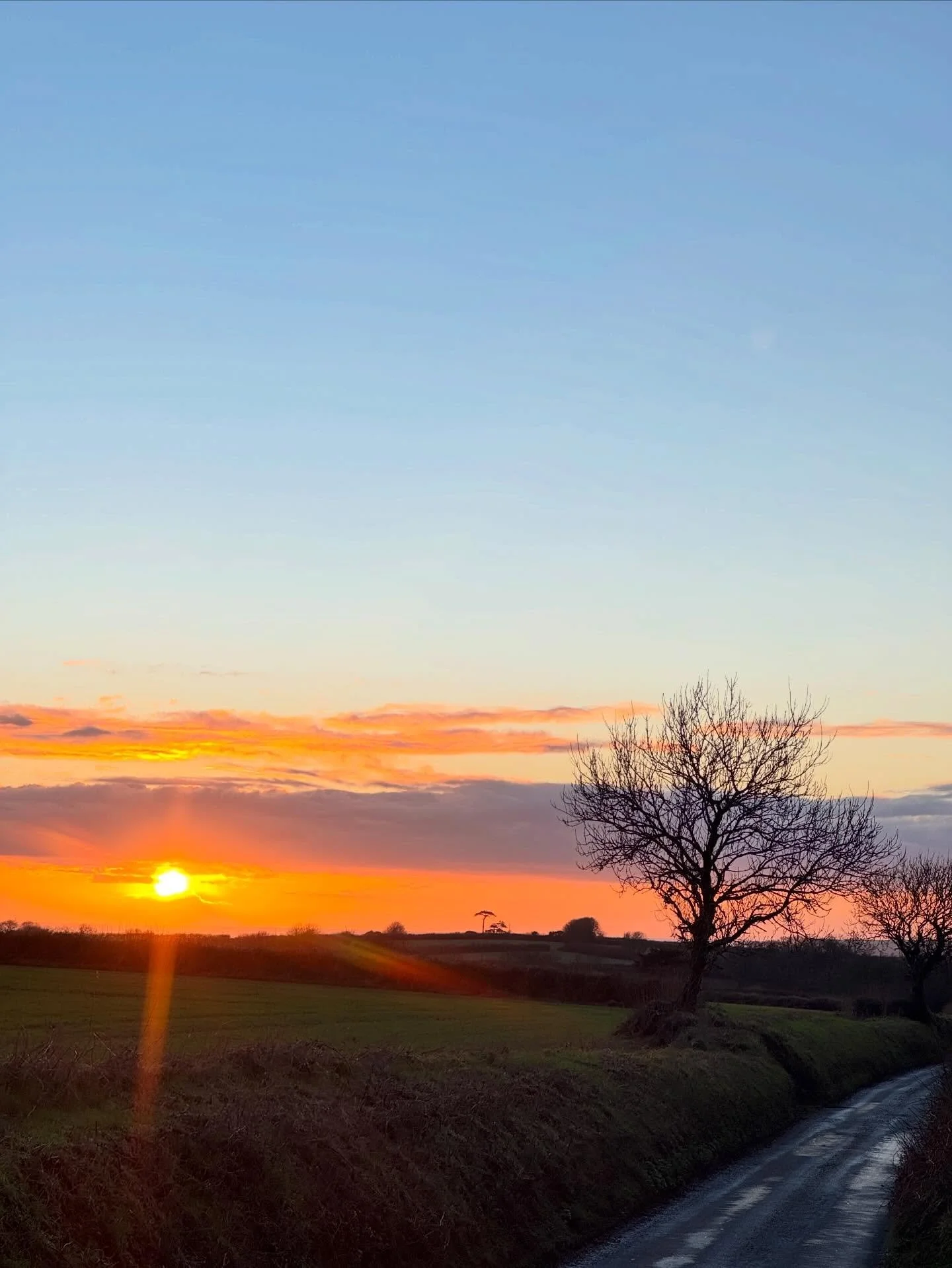 Another day&hellip; 
Another sunset&hellip;
Another chance&hellip;
Another moment to cherish&hellip;
Another day to be you&hellip; 

Treasure the versions of you that want to come through, just like the sun comes through the clouds. 
Let them shine n