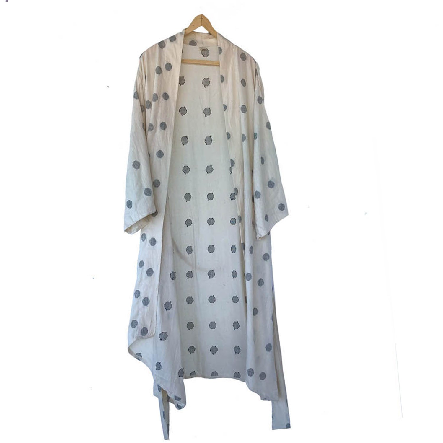 Kimono_pandora_blkcircles_long.jpg