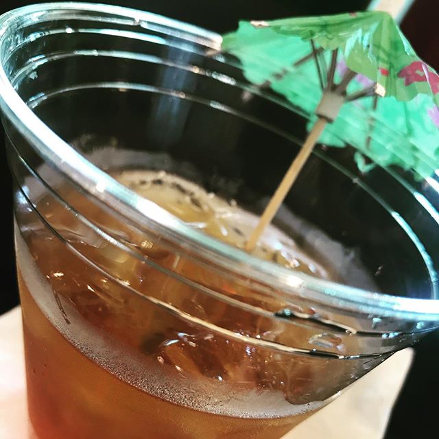 Fringe benefits of connecting with Tulsa Small Business Connection and @mosaictulsa: Peach Bourbon Sweeeet Tea! #local #tulsa #webb #webbbranding #tulsasmallbusiness #mosaictulsa #greenwoodculturalcenter #tulsahistory