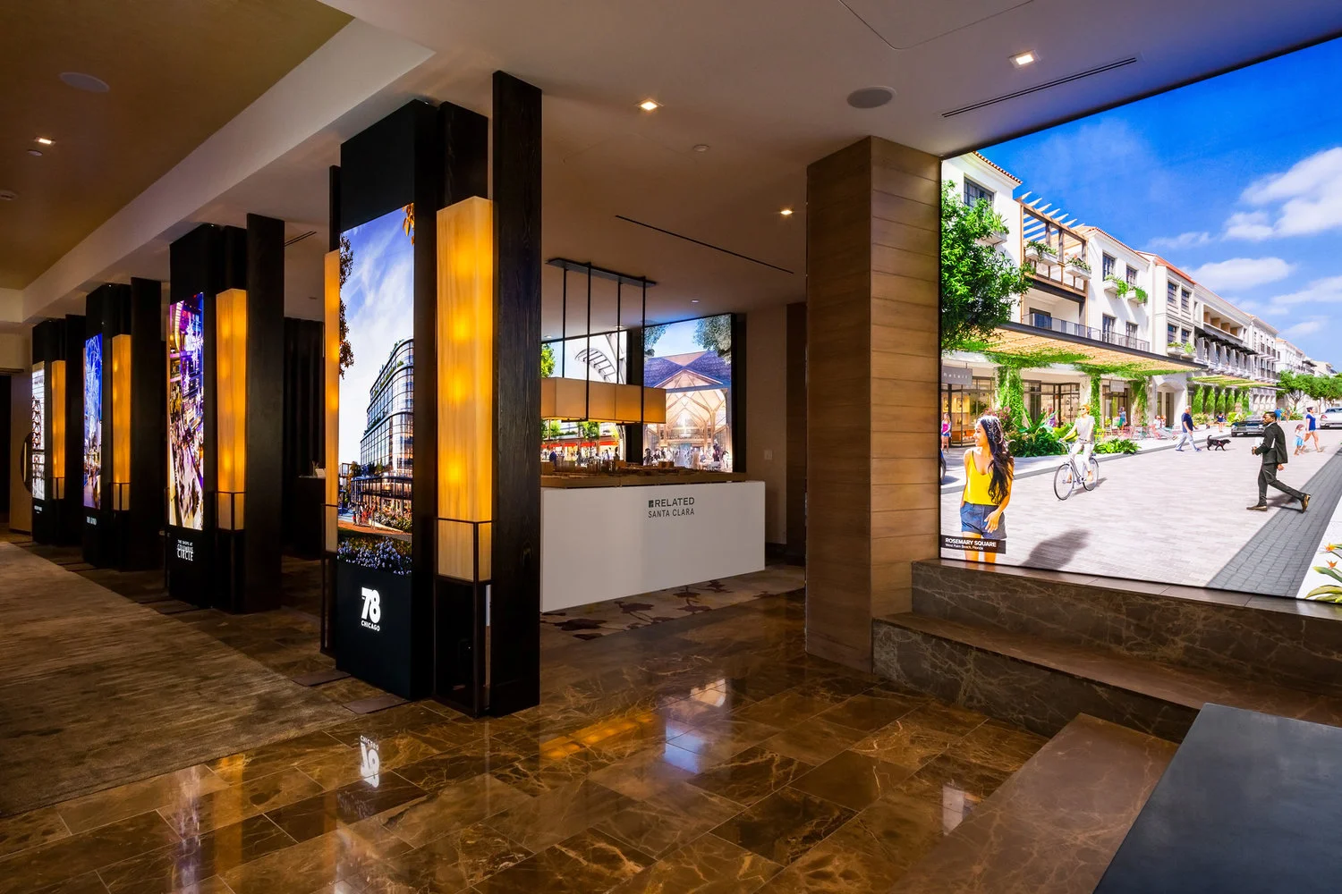 18_ICSC19_HALLWAY_POOLROOM_WIDE-9446-HDR.jpg