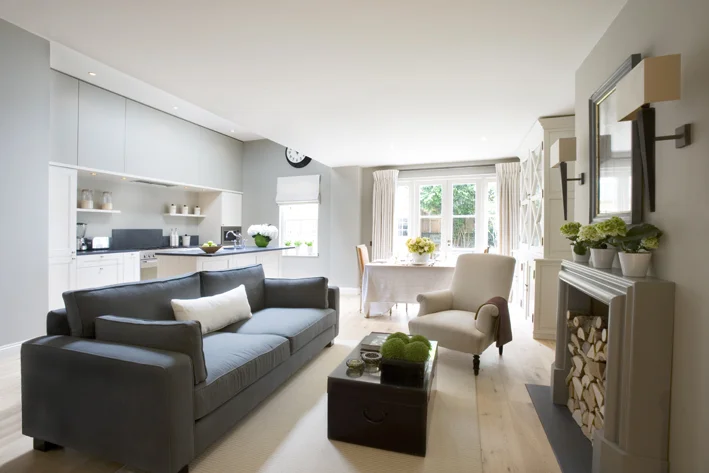 LivingRoom01B1838.jpg