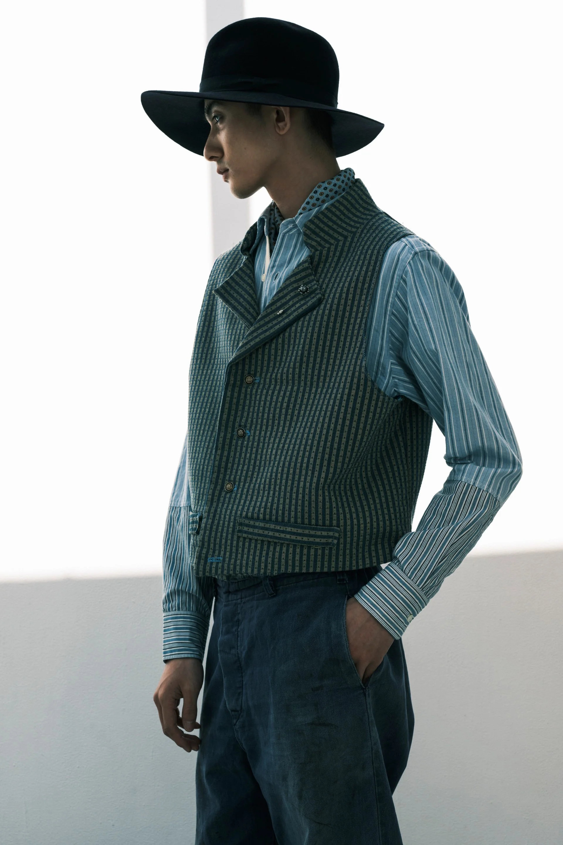 2022_04_08_MENS_TEST1195 1.jpg