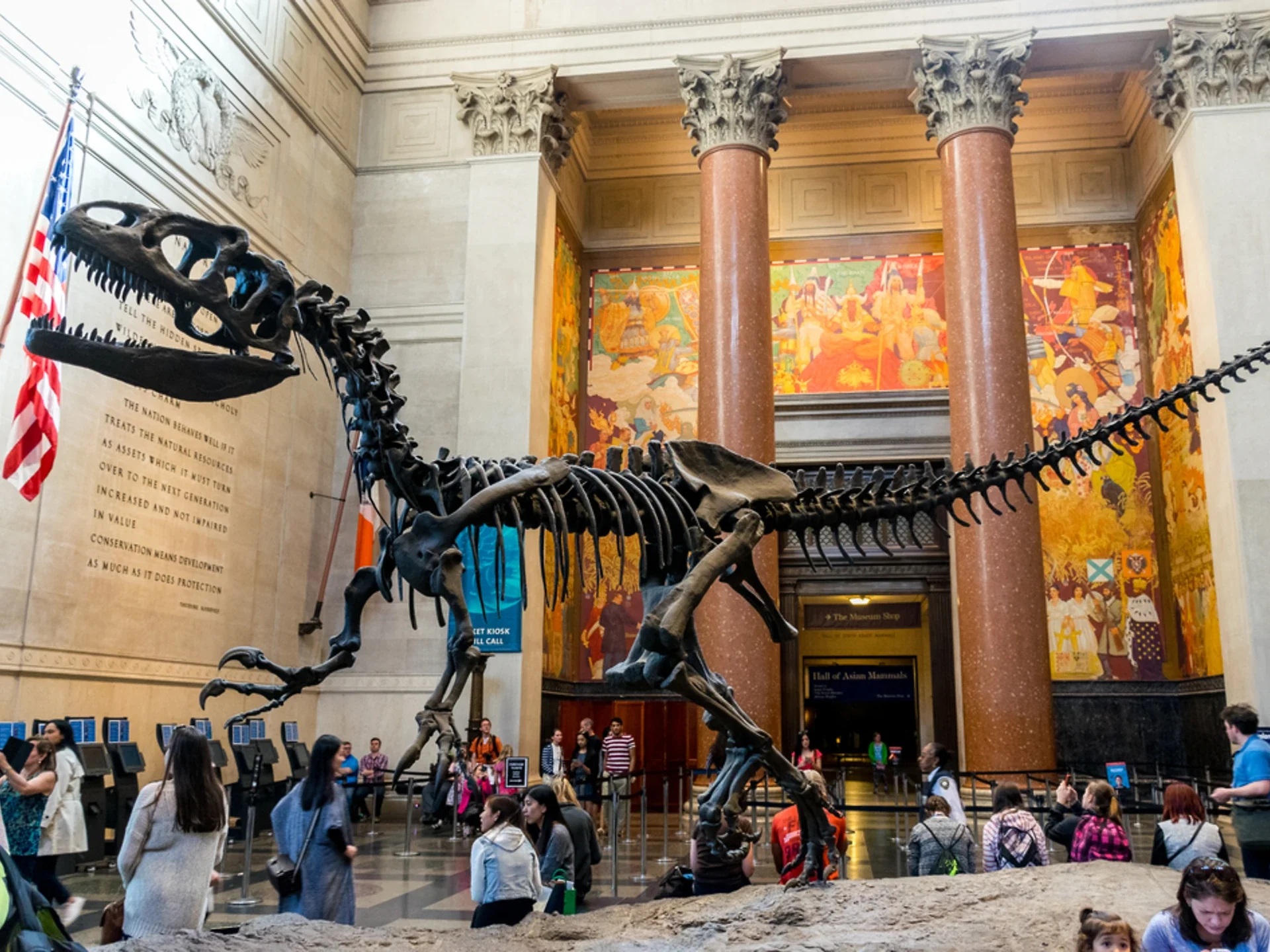 The Best Dinosaur Activities in NYC