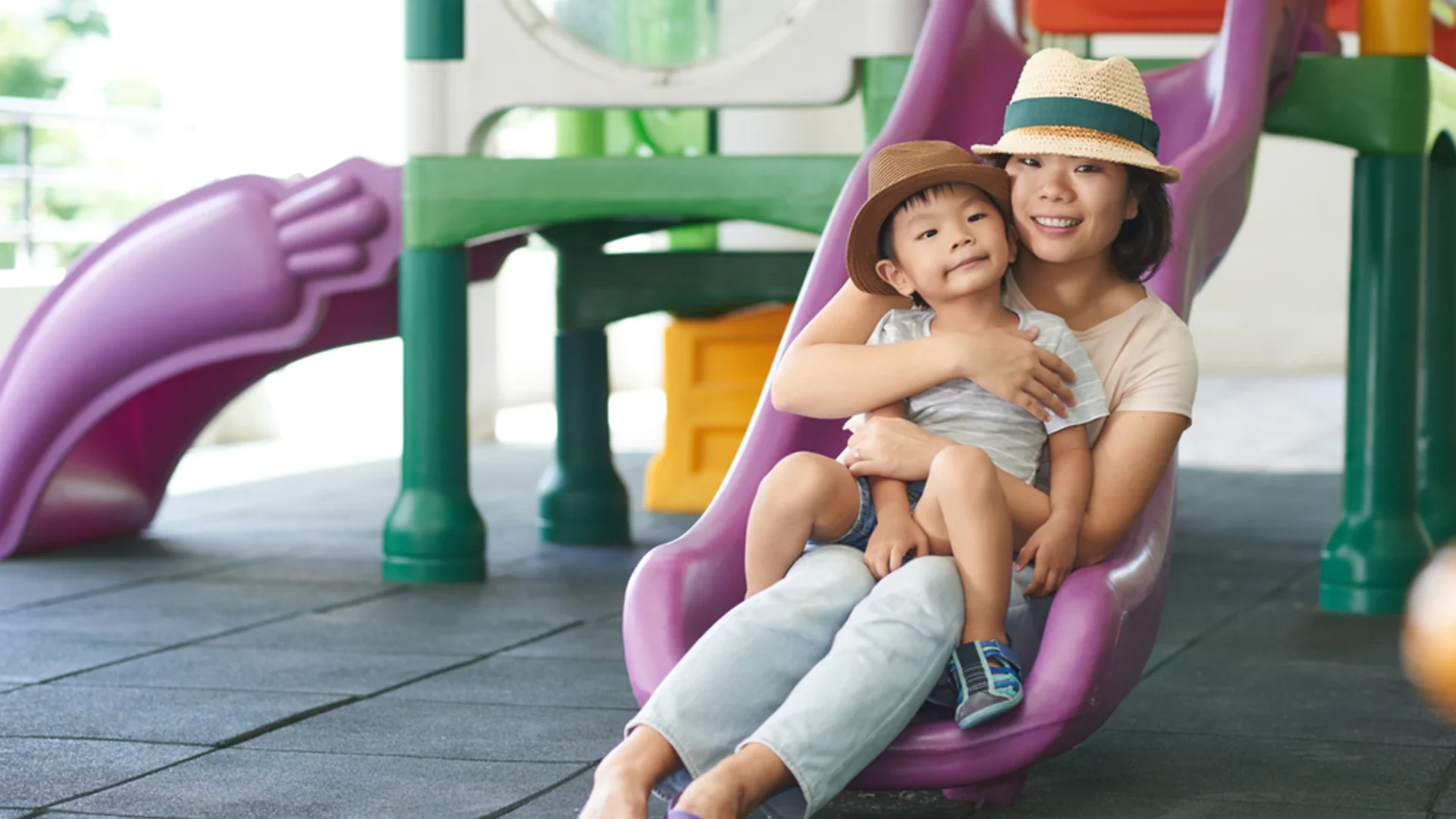 Parents Might Be Putting their Kids in Harm's Way By Doing This at the Playground