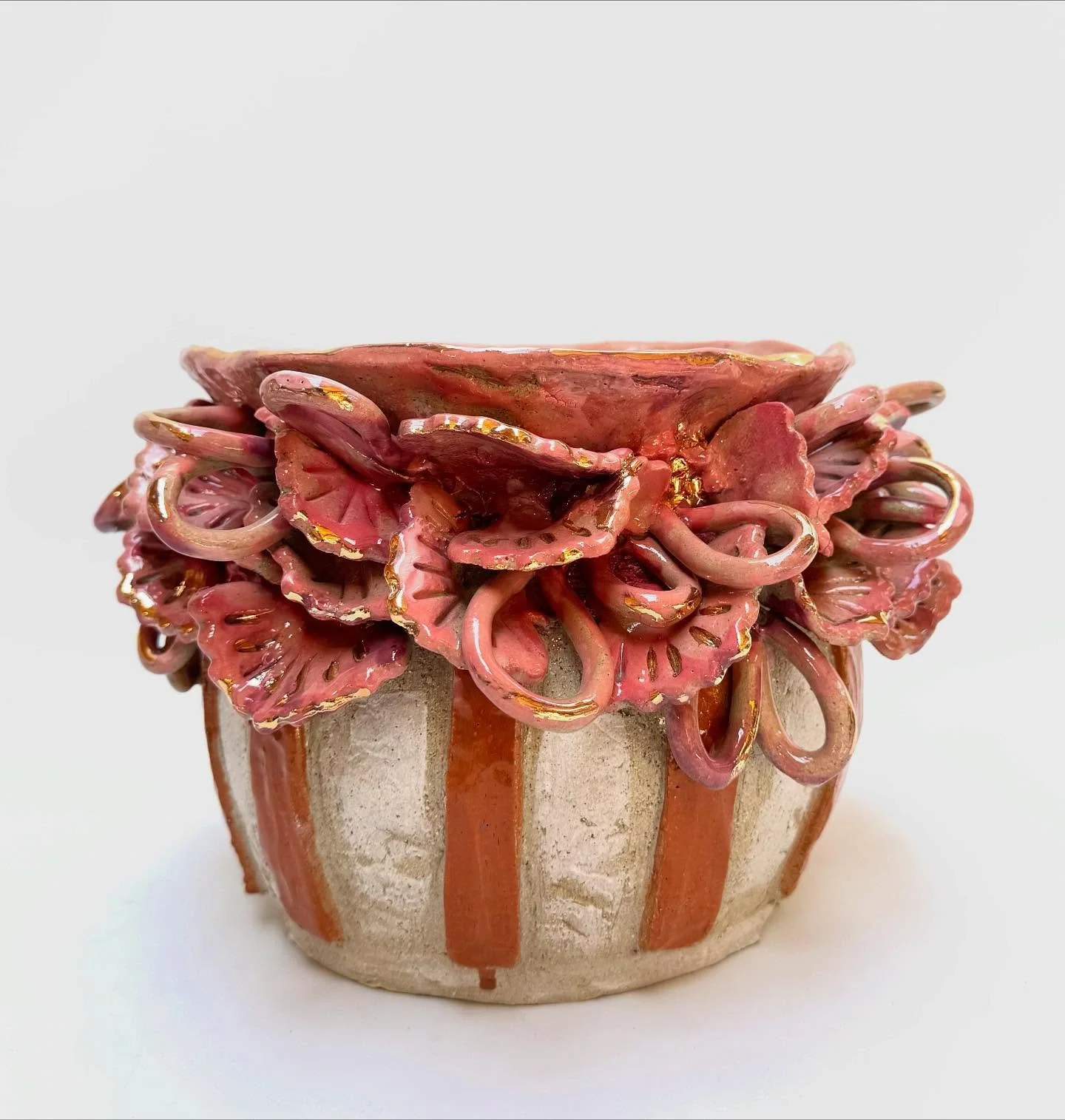 New &lsquo;Peony Stone&rsquo; Sculptural Vase available @greenhouseinteriors head in-store or online for a closer look. 

#laurenbarton #Handmade #SupportSmallBusiness #SupportTheSurfcoast #SupportLocal #HandmadeAustralia #HandmadeCeramics
#bellbraec