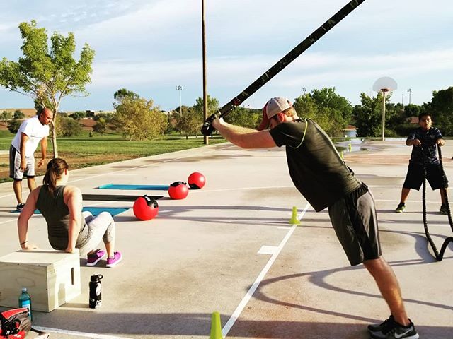 Good work this morning everyone!! Thanks for coming out and killing it! Always the best time when you get to work with good people with great attitudes. I'll see yall next weekend!
-
NEWAVEFITNESS.COM/CAMPNEWAVE .
.
.
#fitness #Arizona #motivation #S