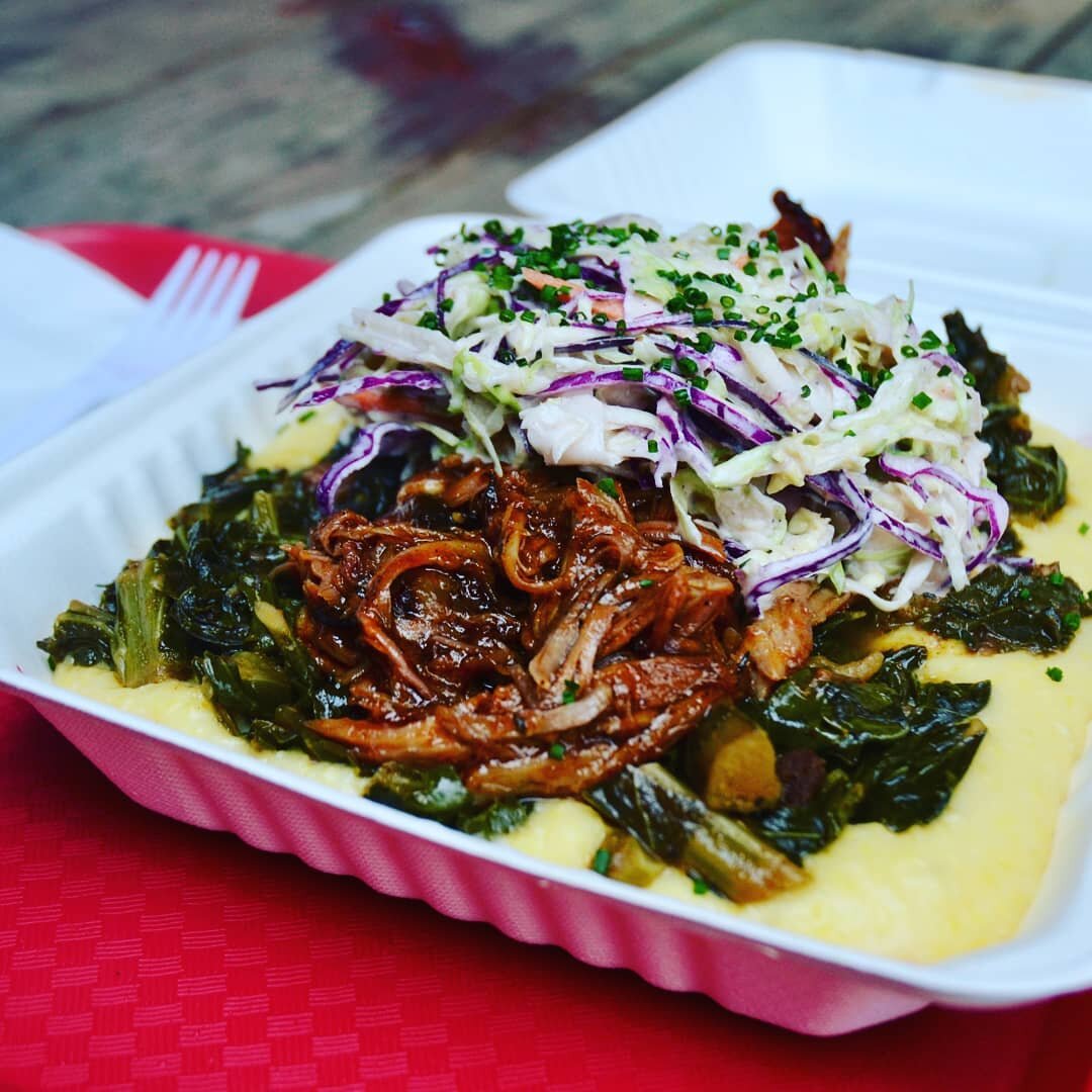 Dinner Bell BBQ's Pork bowl: Juicy pork, piquant collards and salad over a bed of cheesy grits #dinnerbellbbq #flyingtortoisefoodcarts #pdxfoodcarts