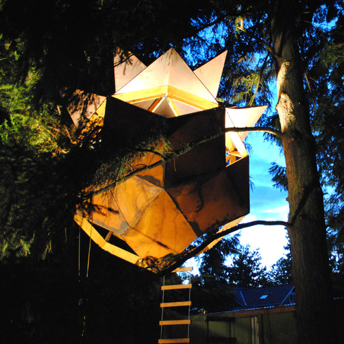 Treehouse lighting