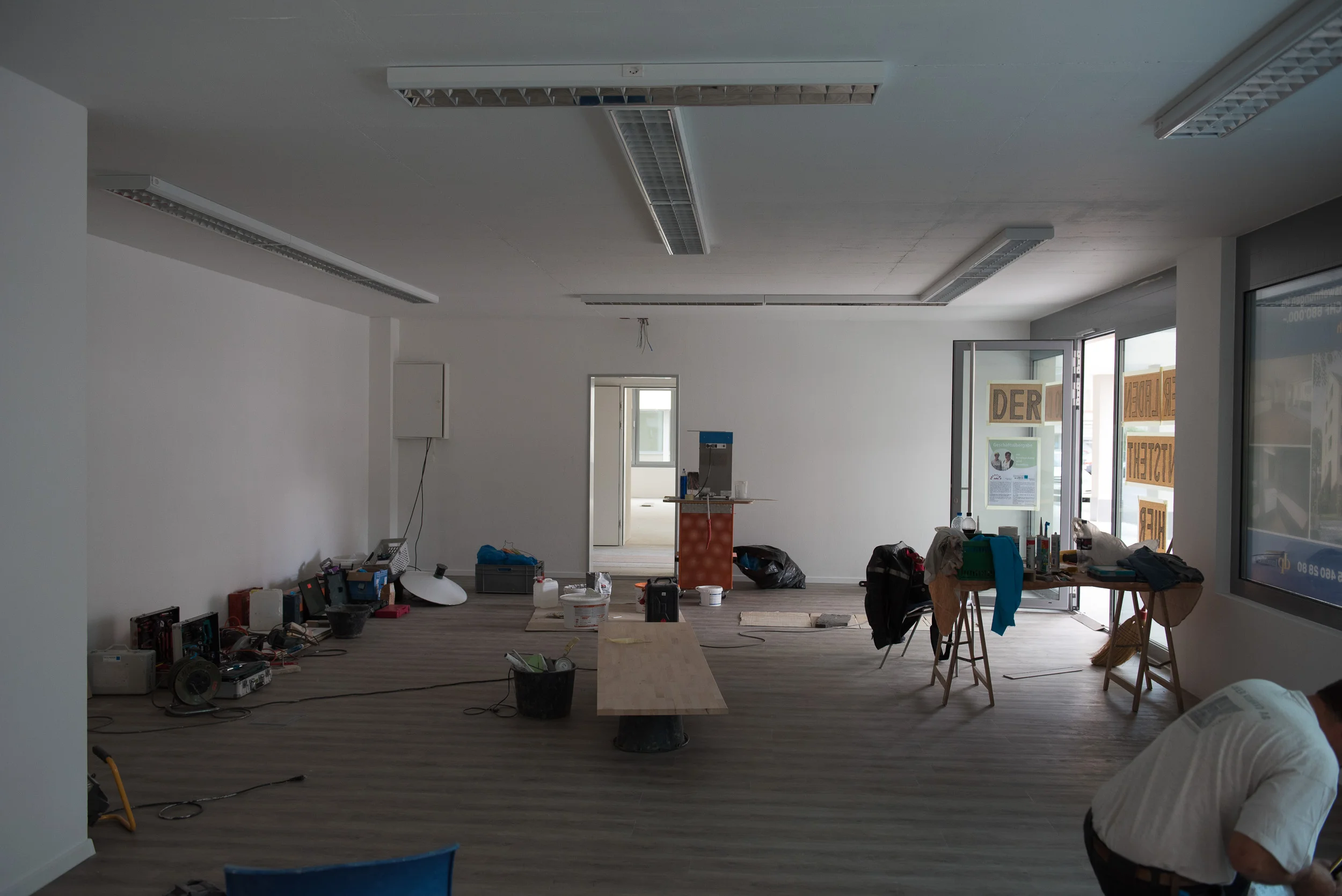 75N_6937.jpg