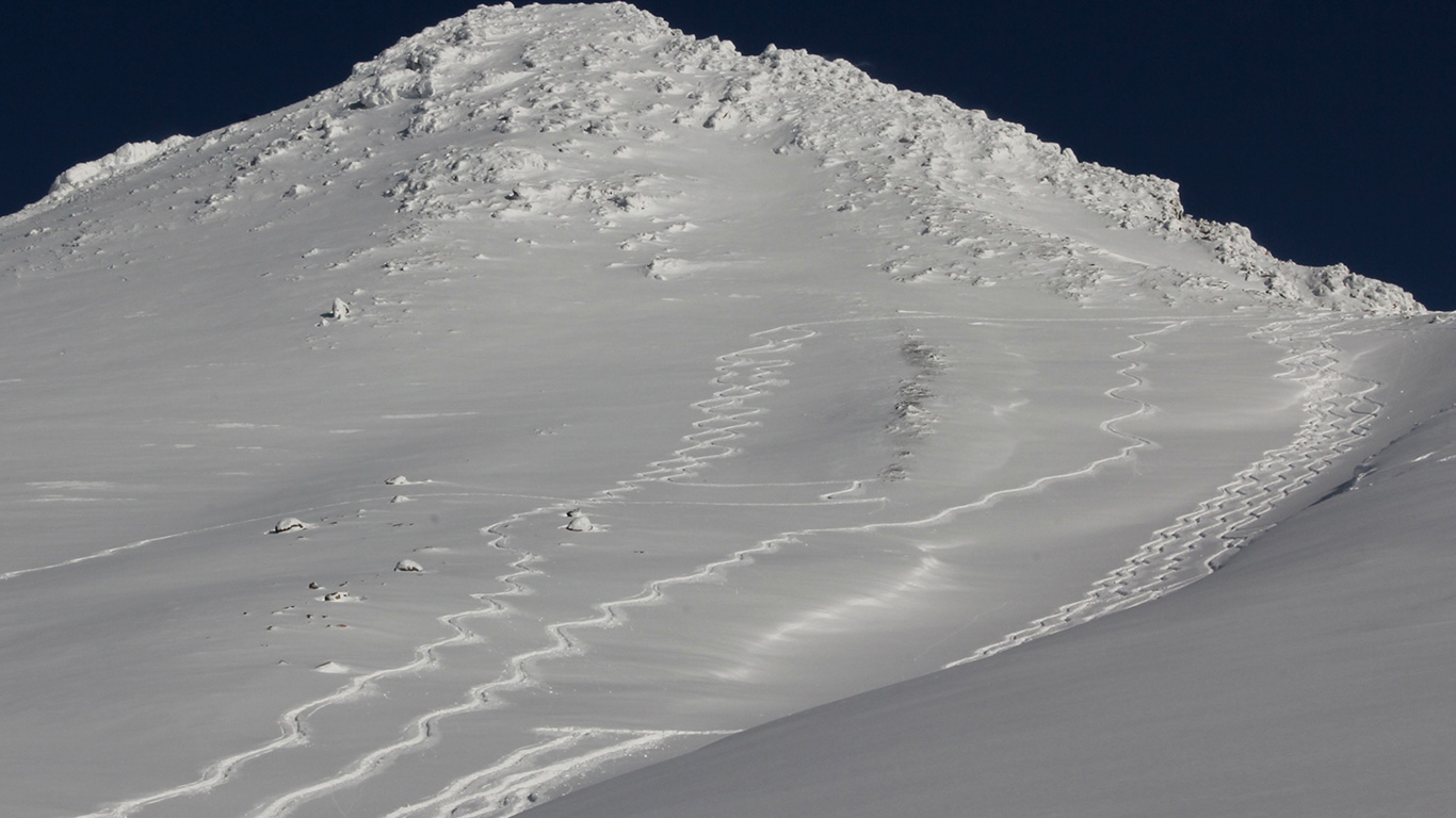 Backcountry Skiing Asahi Dake