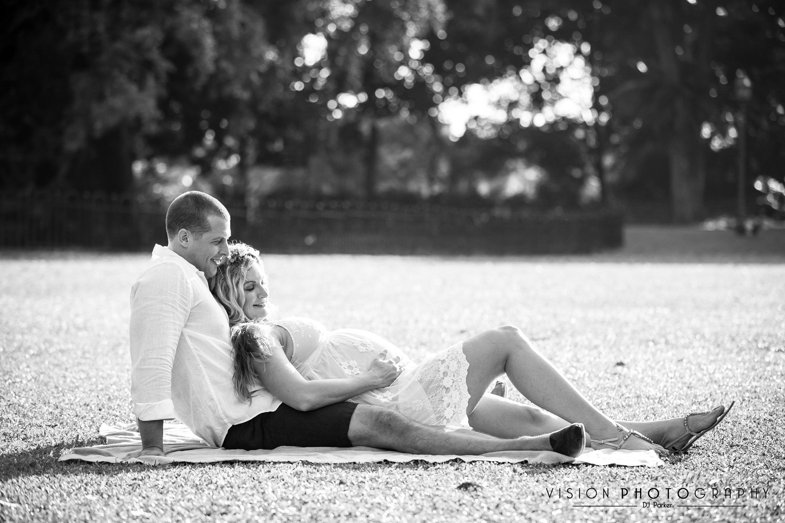 Outdoor maternity black and white