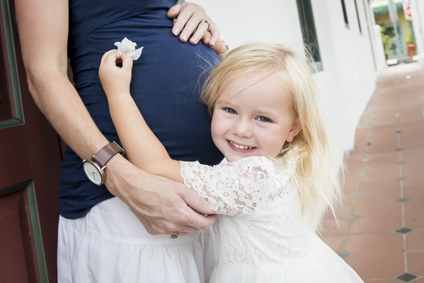 Family Photographer outdoor Singapore Vision Photography Daniel Parker