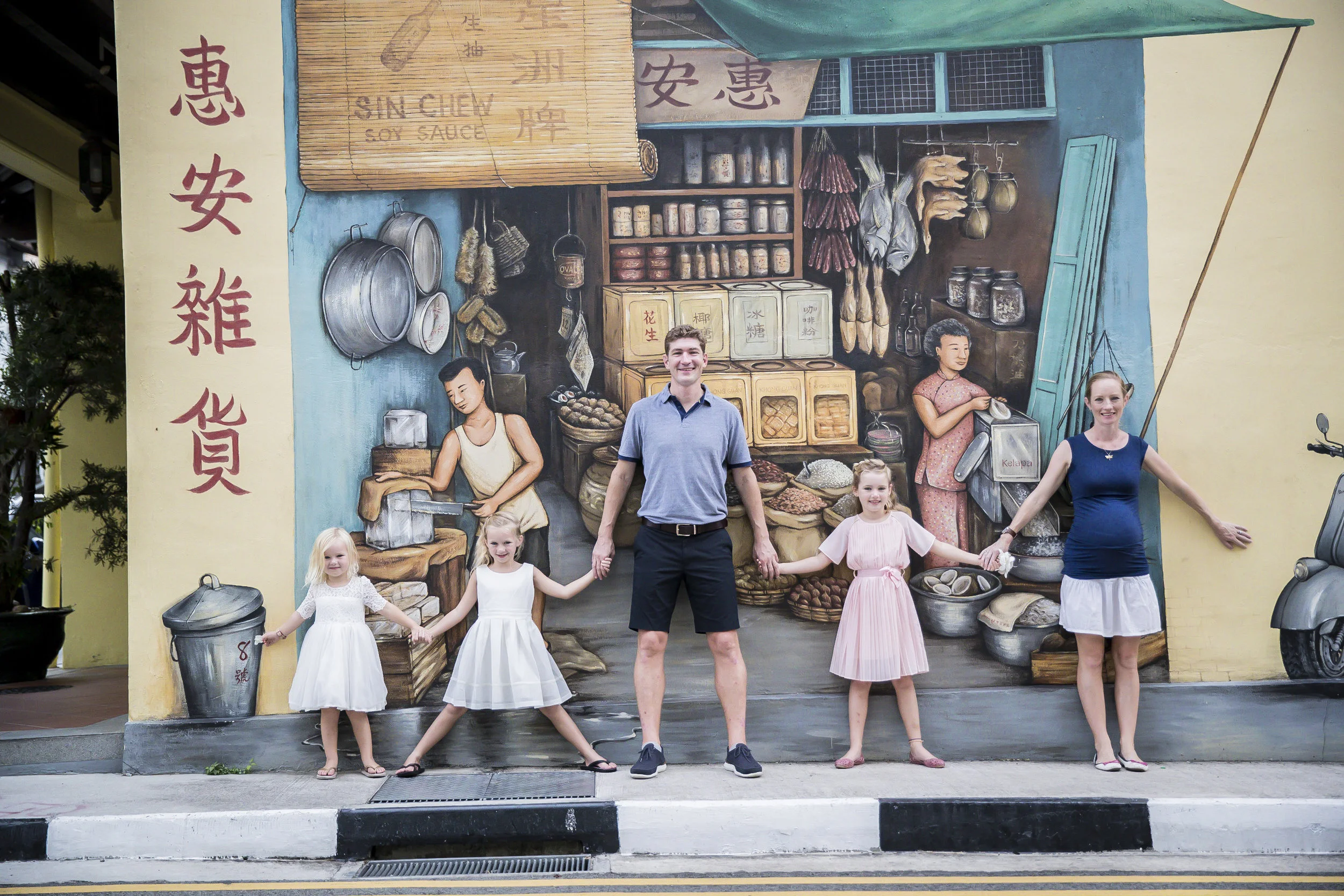 Family Photographer outdoor Singapore Vision Photography Daniel Parker