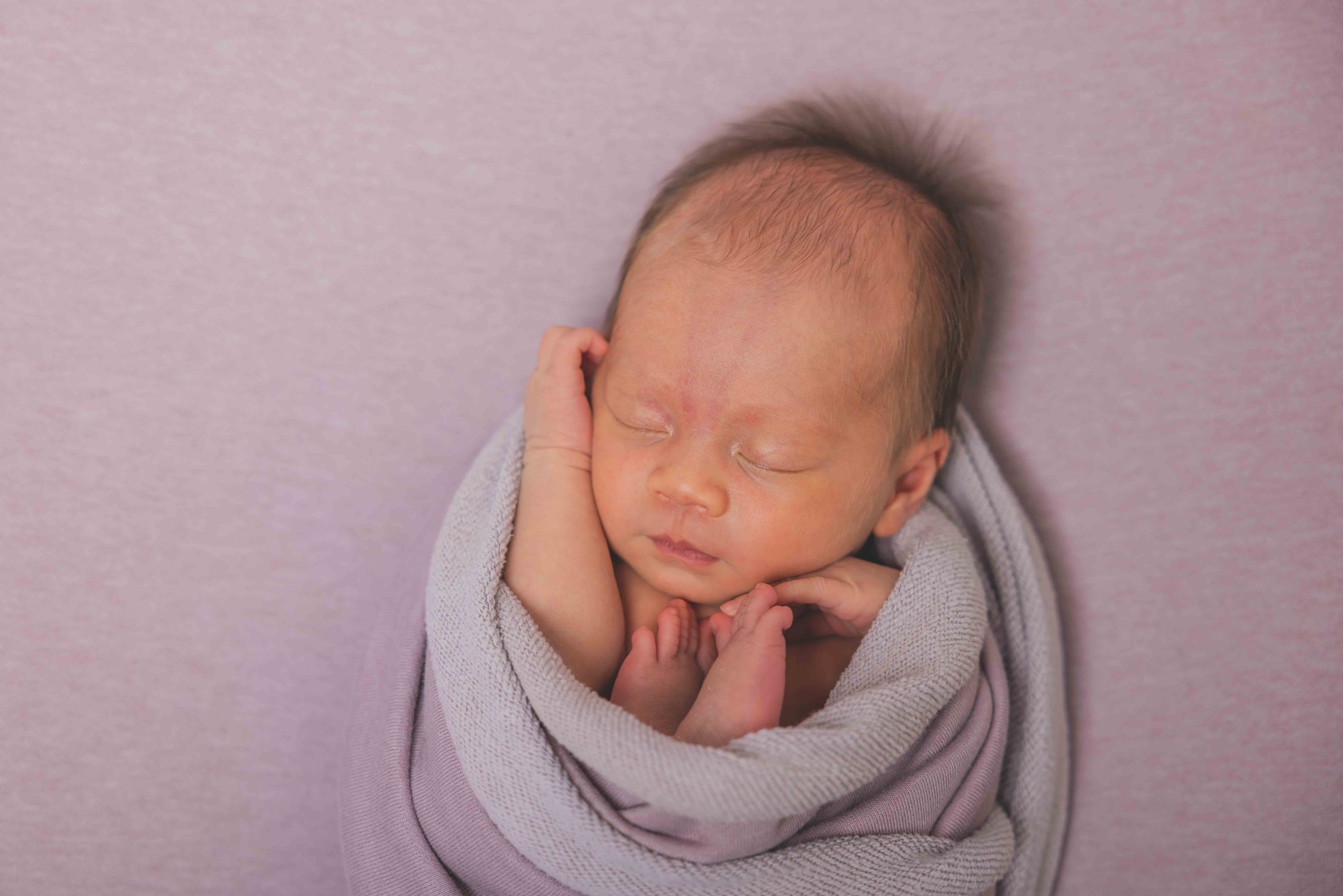 Newborn baby studio shoot-7095.jpg