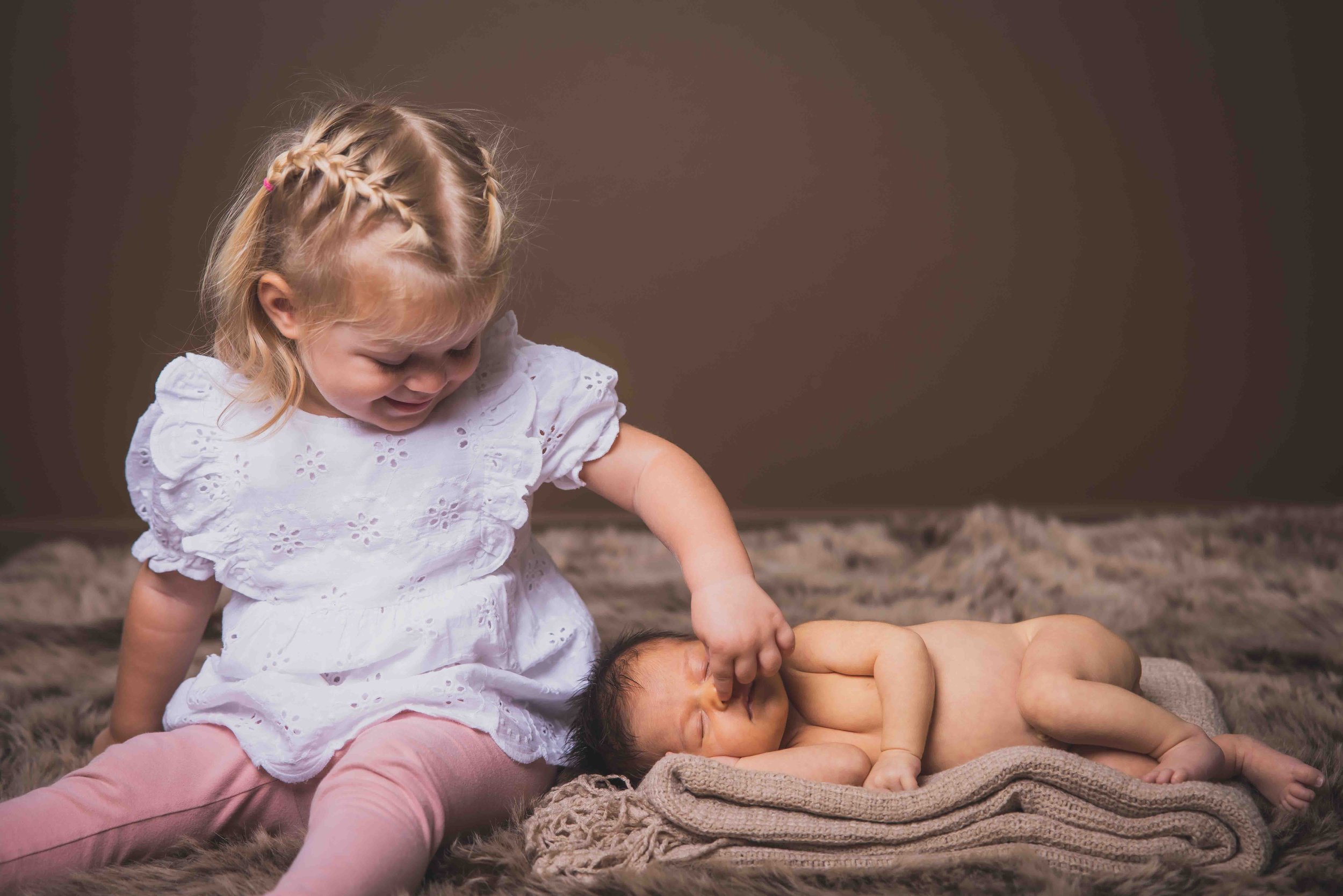 Newborn baby studio shoot-6013.jpg