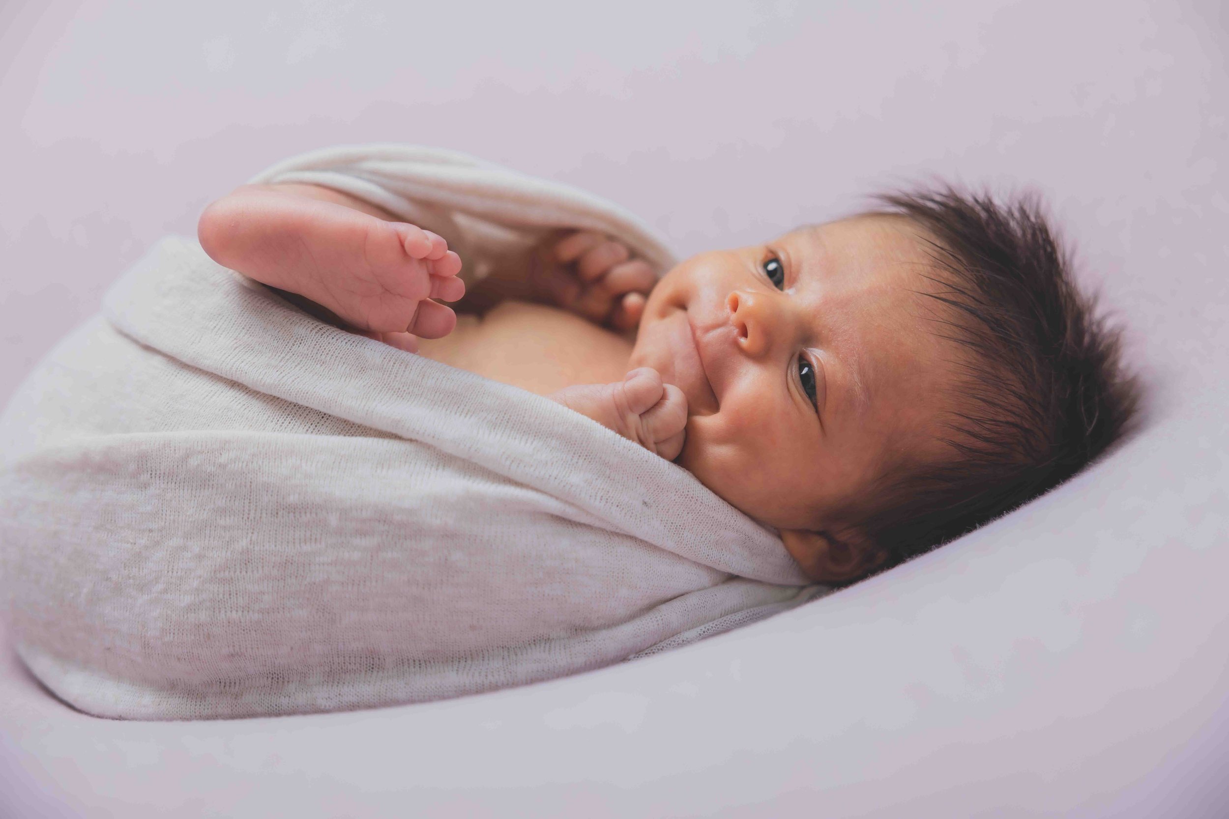 Newborn baby studio shoot-6068.jpg