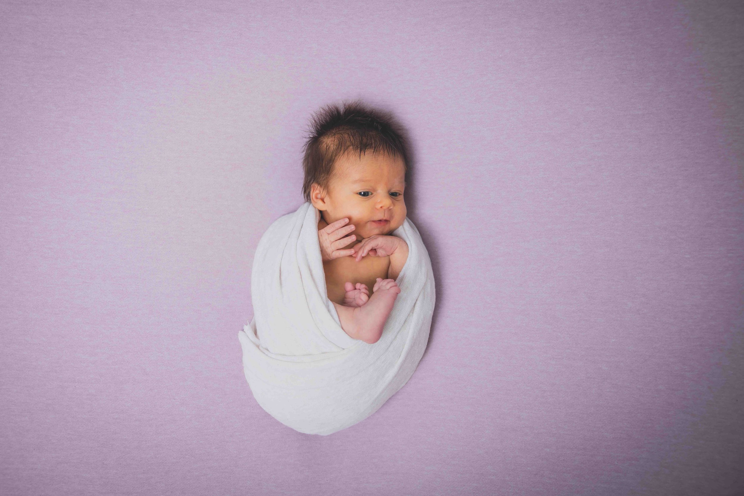 Newborn baby studio shoot-6094.jpg