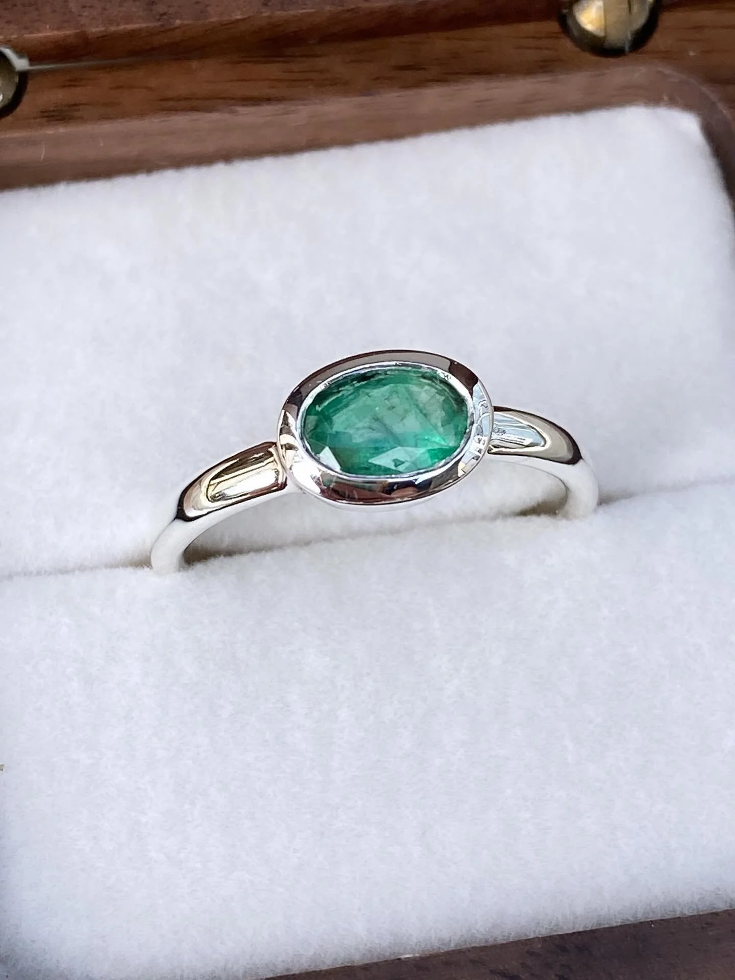 Hello September &hellip;
August was a busy one &amp; I dropped the ball with posting so here is a little catch up of summer creations ❤️
.
.
#bespokejewellery #bespokejewellerybristol #jewelleryworkshop #bristoljeweller #handmadejewellery #craftedbyh
