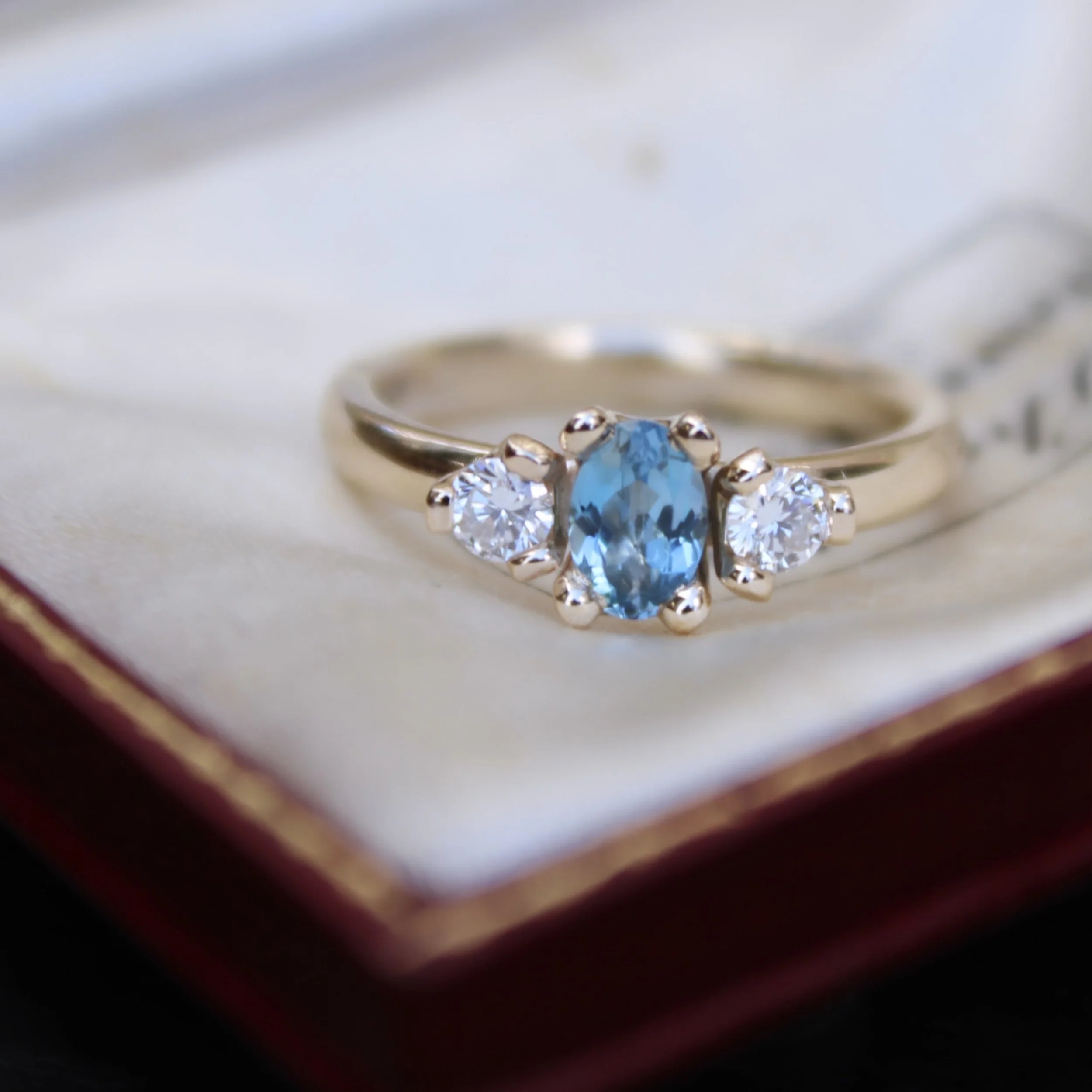 The most beautiful blue aquamarine 💙 &hellip;
Set in hand forged 9ct yellow gold with little diamonds for extra sparkle. I&rsquo;ll post a reel of the making process next as it&rsquo;s always fun to see behind the scenes.
.
#handmadeengagementring #