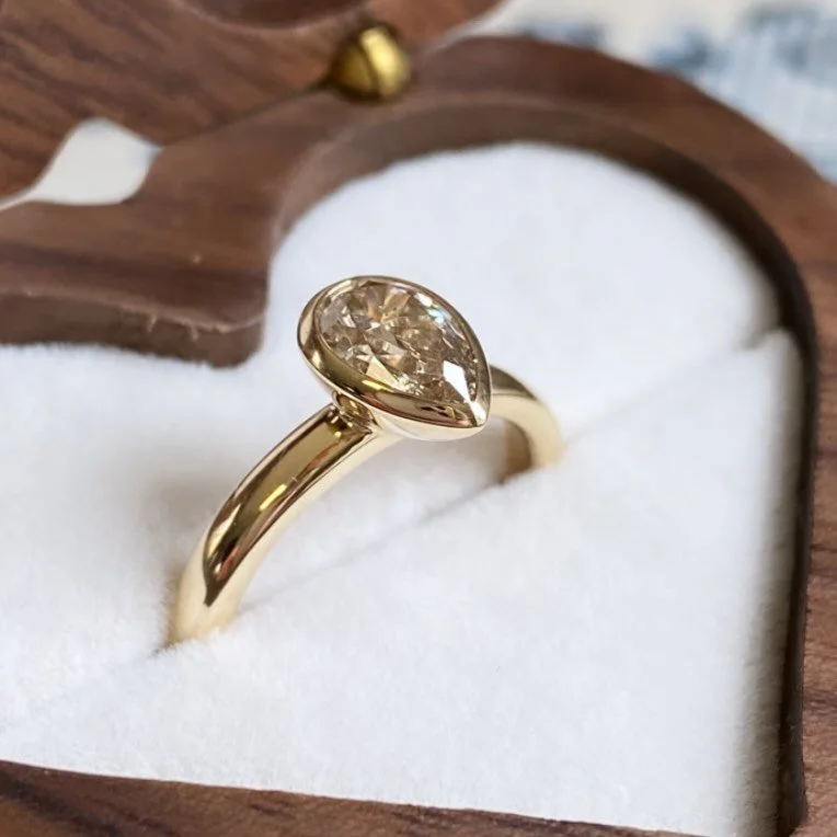 A beautiful champagne diamond for the most romantic proposal ❤️ &hellip; &amp; I love receiving little updates like the one below! 
 
&ldquo;Thank you very much. Btw..... Katy said YES when I proposed yesterday evening on the terrace of a beautiful c