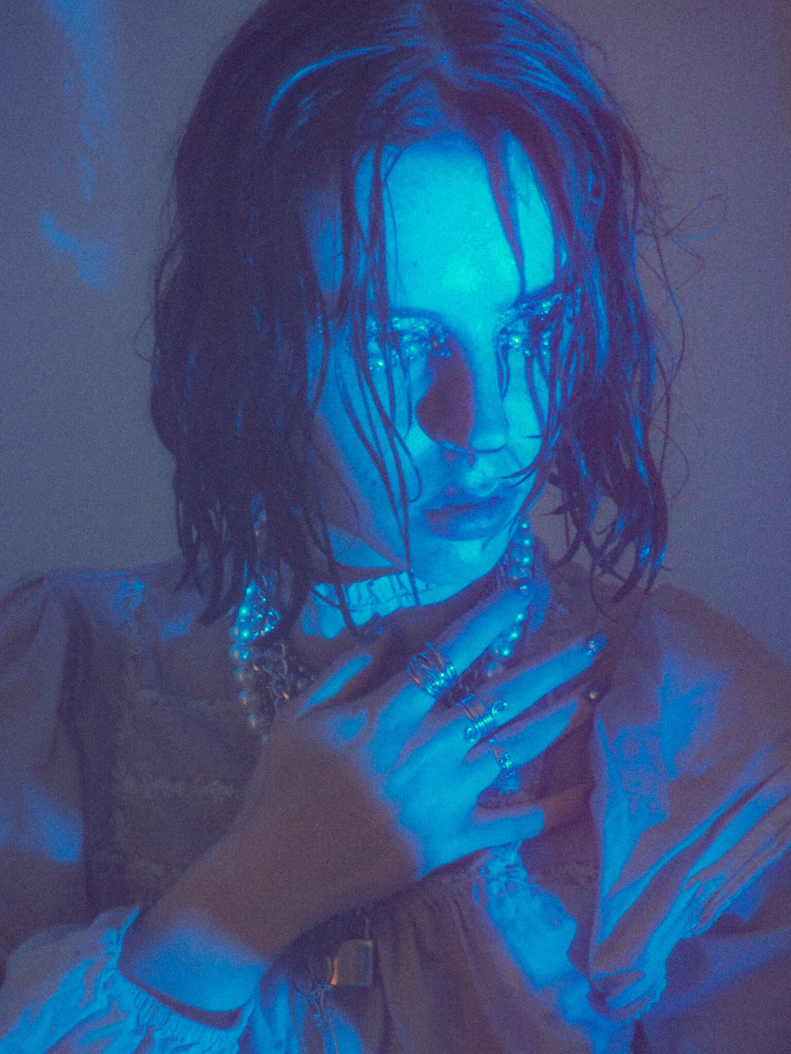 Amava releases new single 'Just Fine'