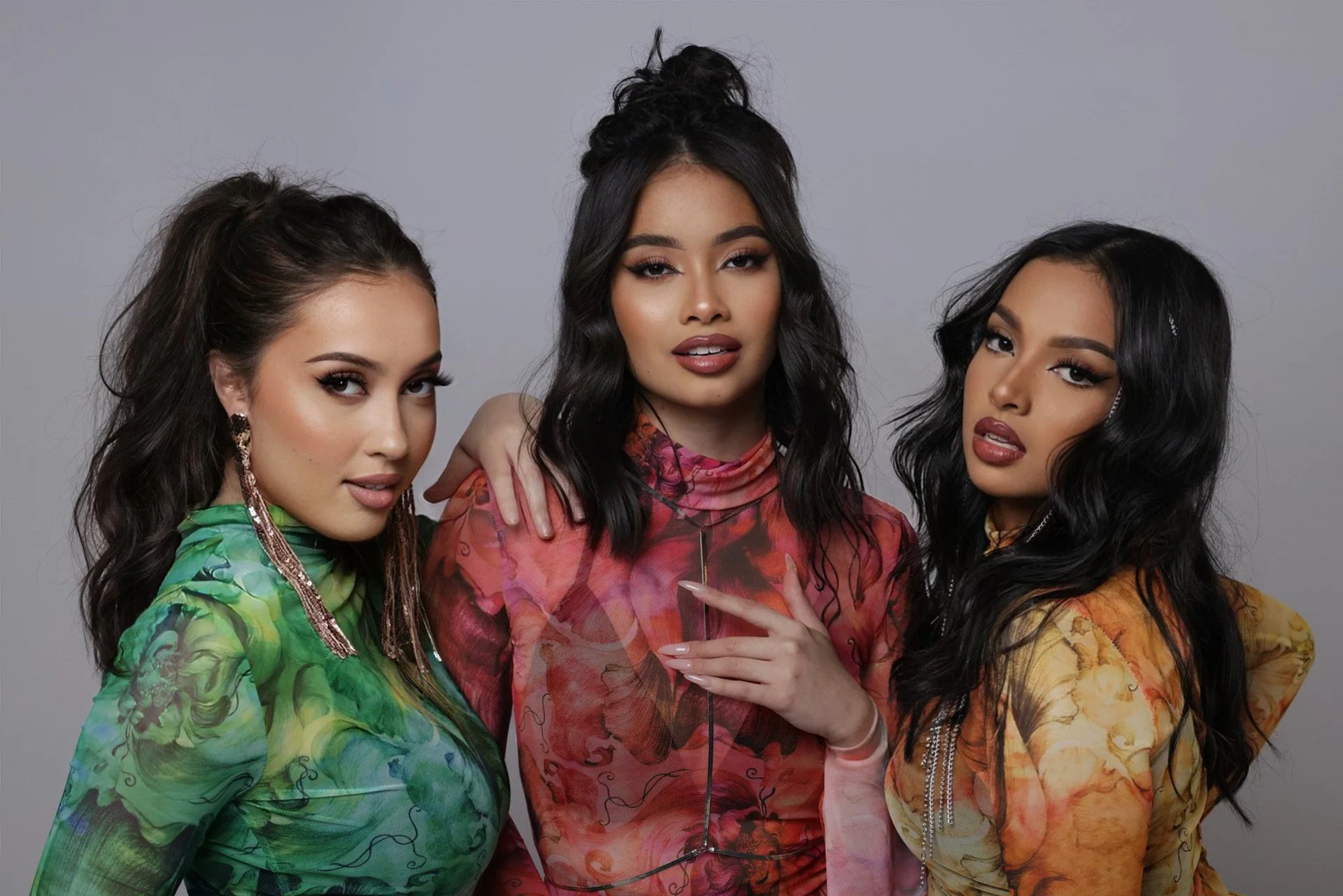 Australian band H3Rizon sign with Epic Records