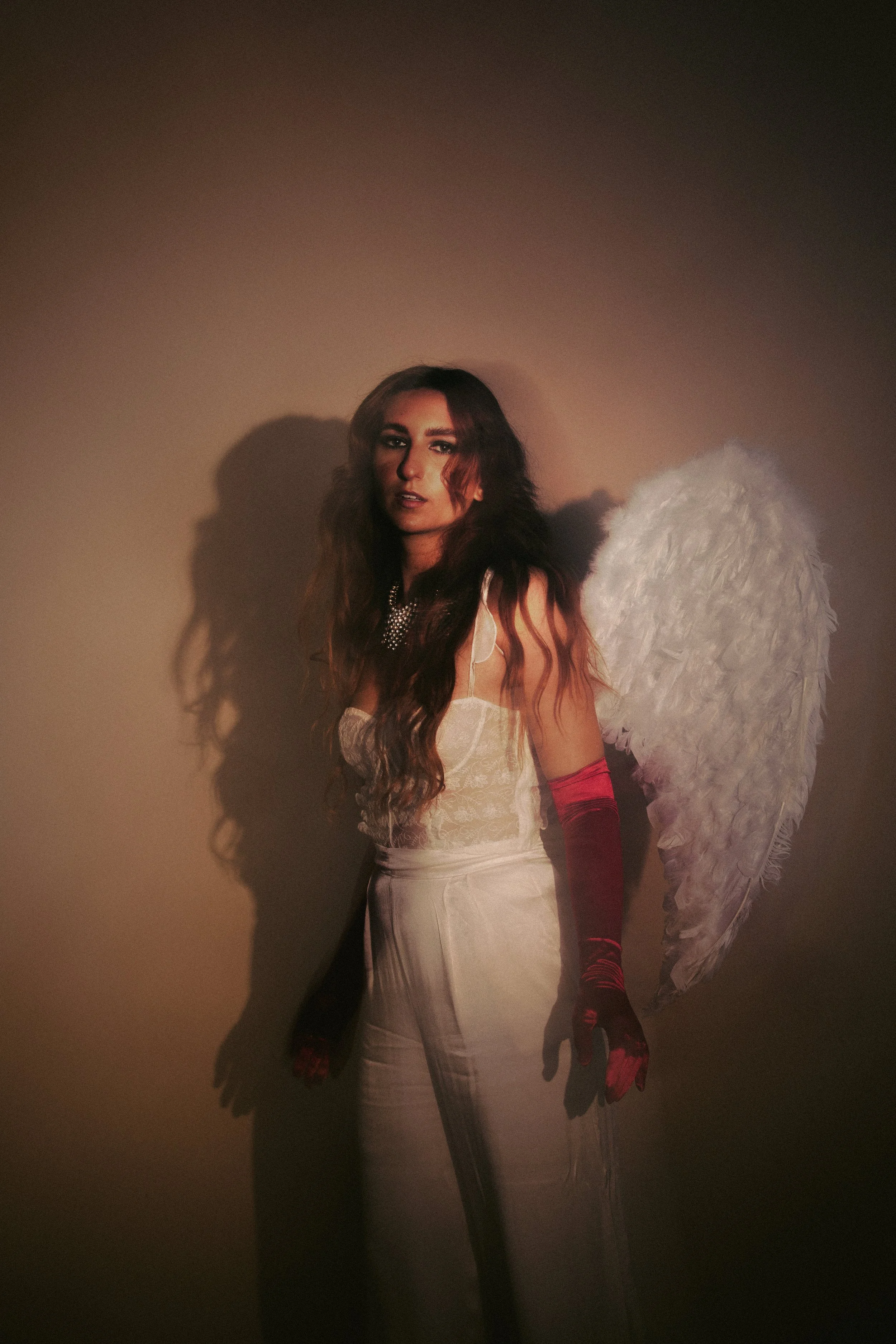 INTERVIEW: Lily Papas on her new single ‘I Made It L.A.’: “At the end of it, you come out a stronger person”