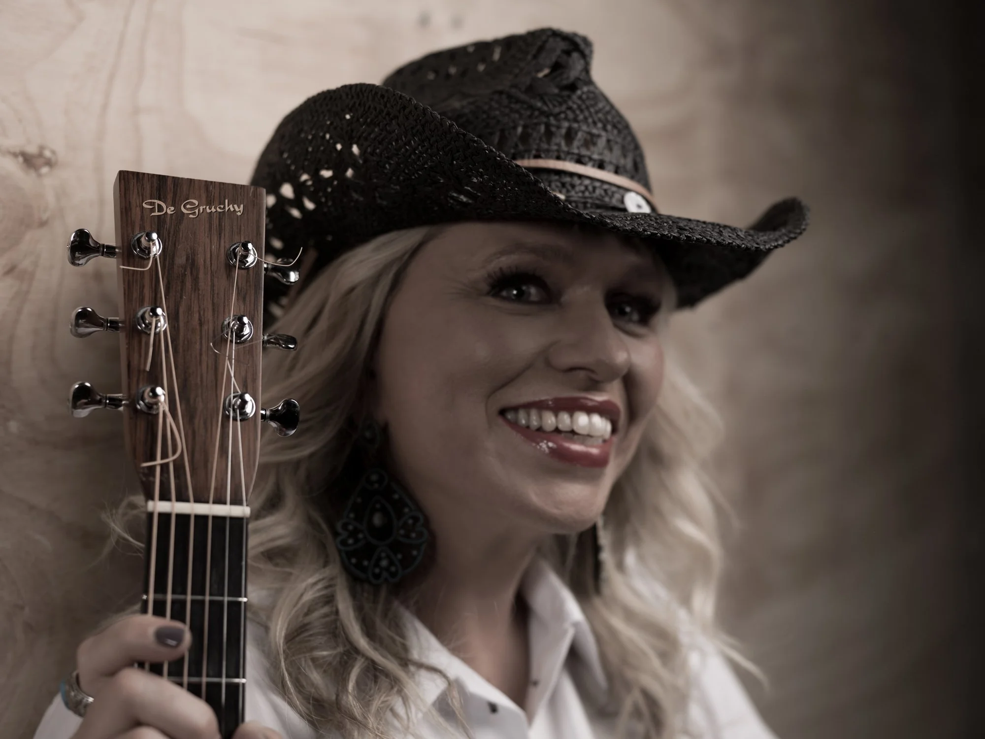 INTERVIEW: Beccy Cole on her new album 'Through The Haze': "I'm less frightened about being vulnerable...But there's another level of vulnerability that comes with having an actual breakdown."