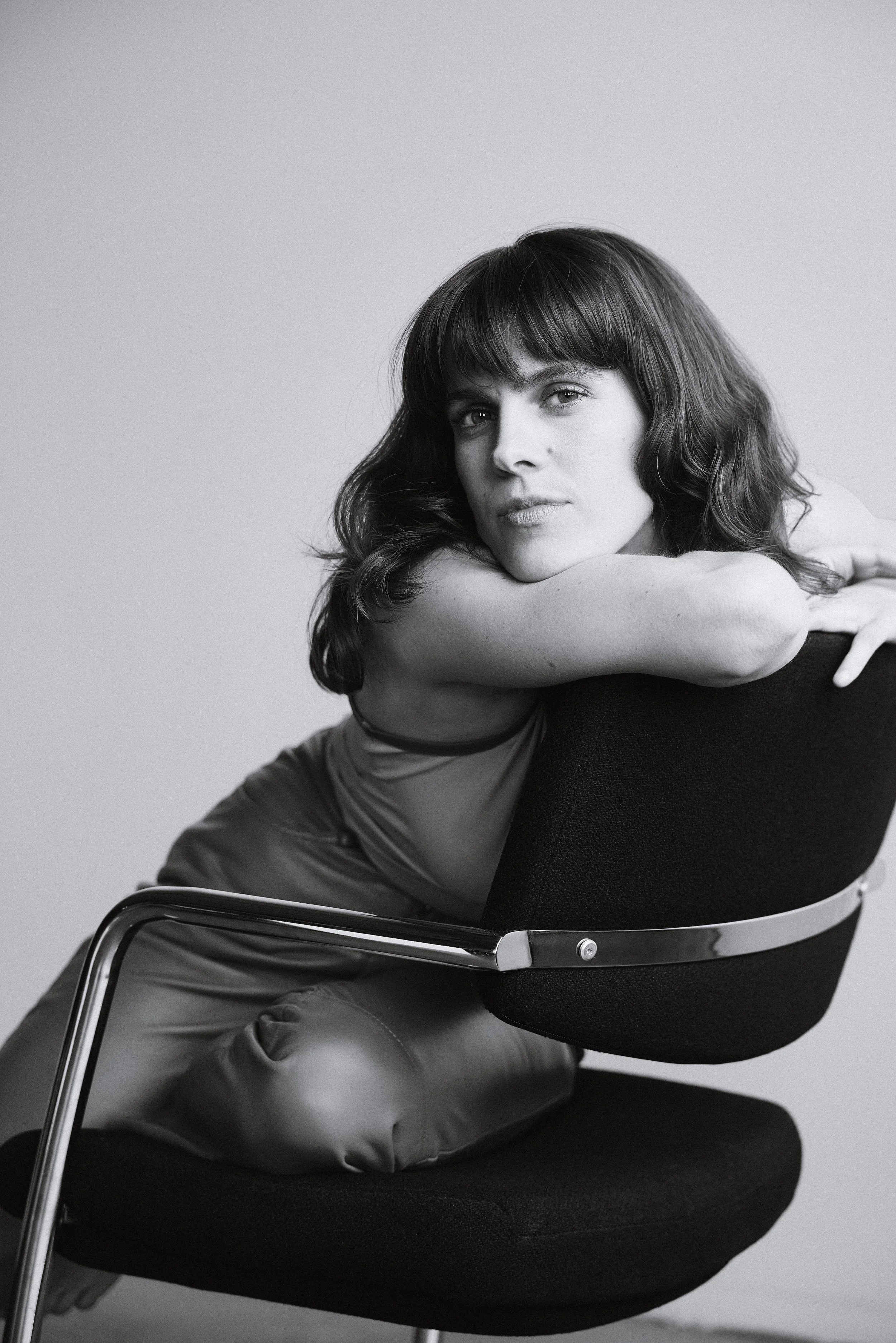 PREMIERE: Tig releases new single 'Morning Pages'