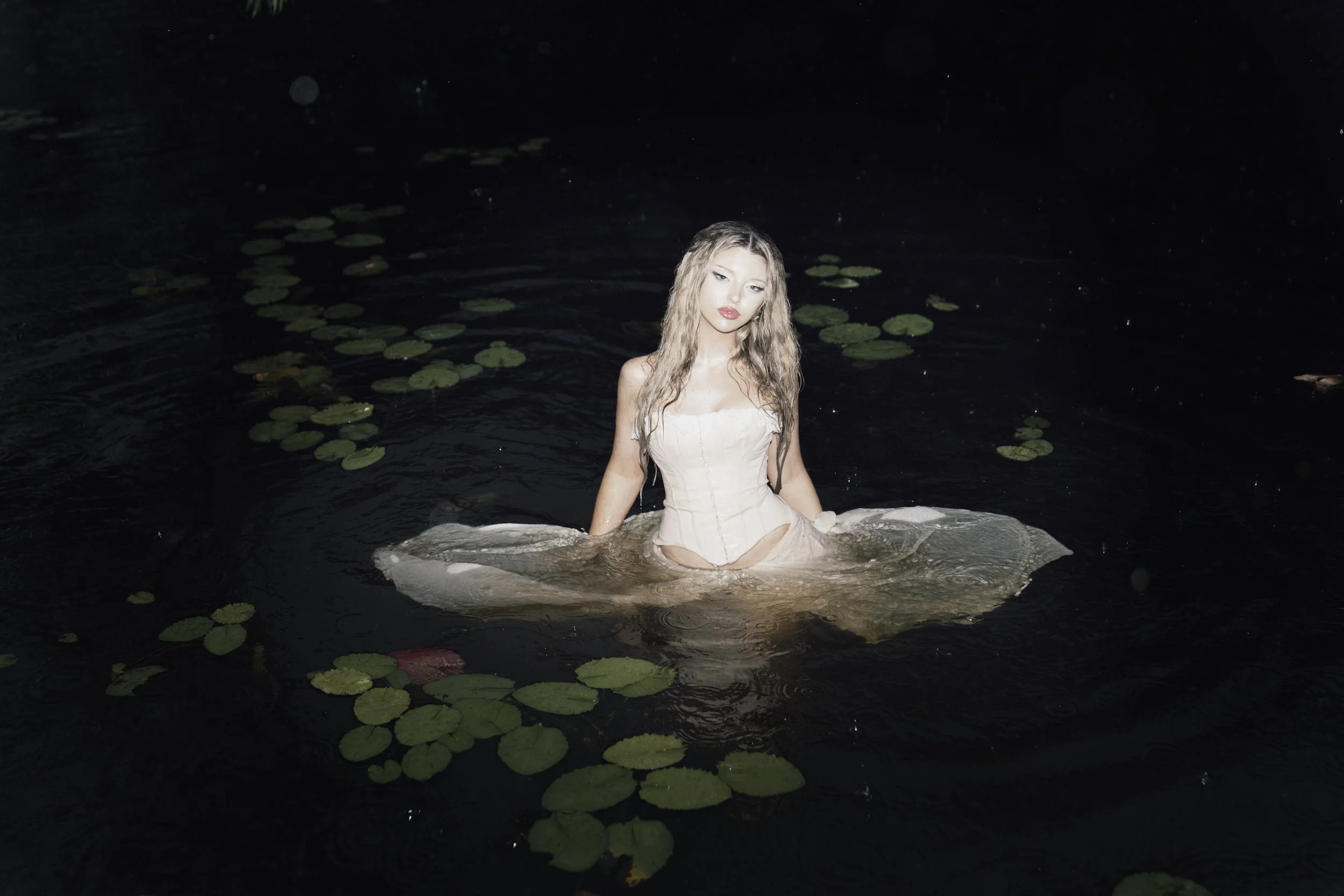 Larissa Lambert releases new single 'Blood On The Strings' and announces debut album 'Yearning' will be released in September