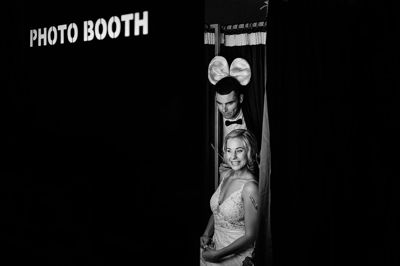 Funny Wedding Moment with a Photobooth