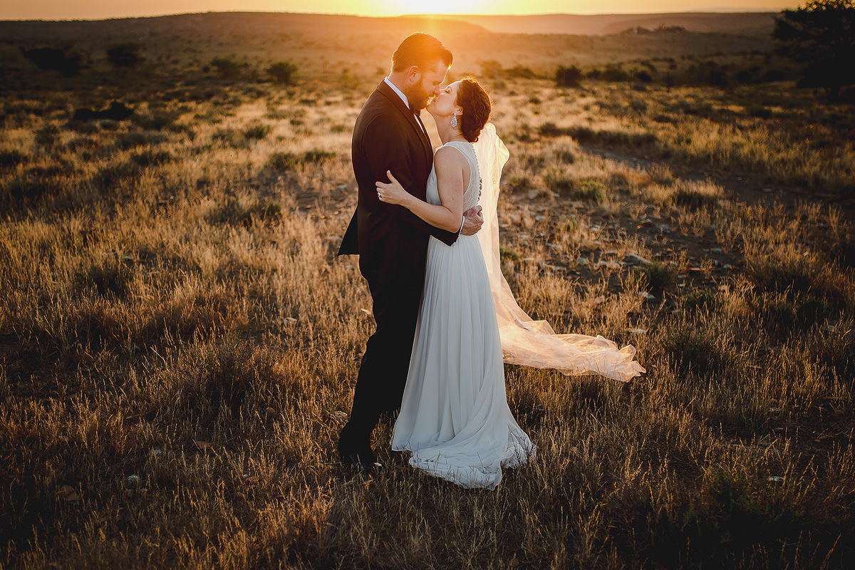 Sunset weding portraits of bride and groom at wedding in Eastern Cape