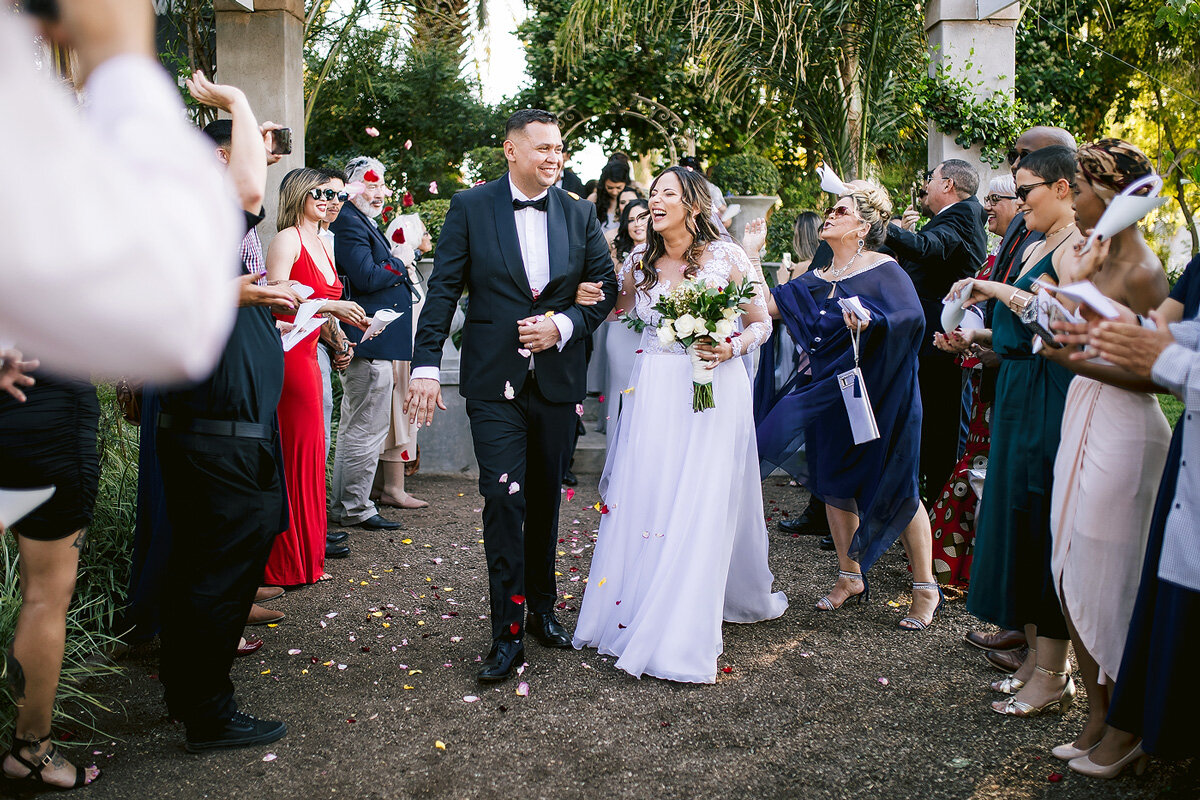 Wedding Confetti Celebration with Bride and groom in Upington, Northern Cape.