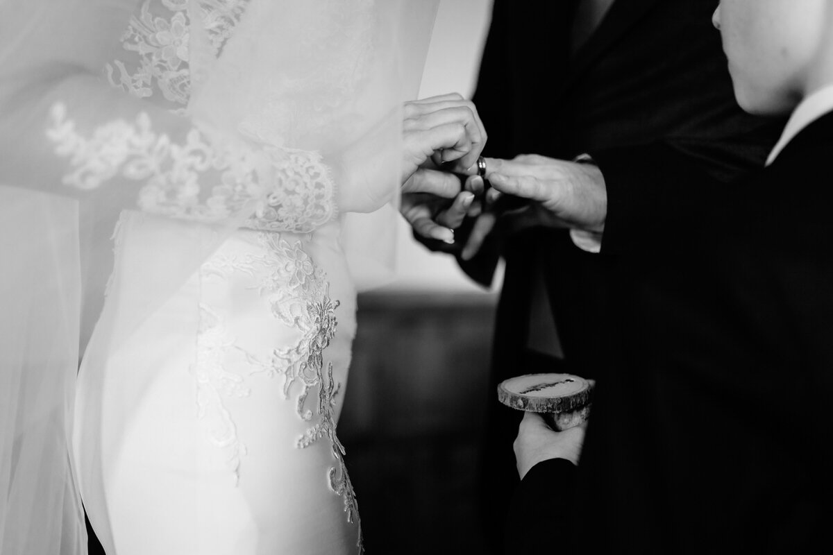 Wedding Ring exchange between bride and groom at a Garden Route Winter Wedding.