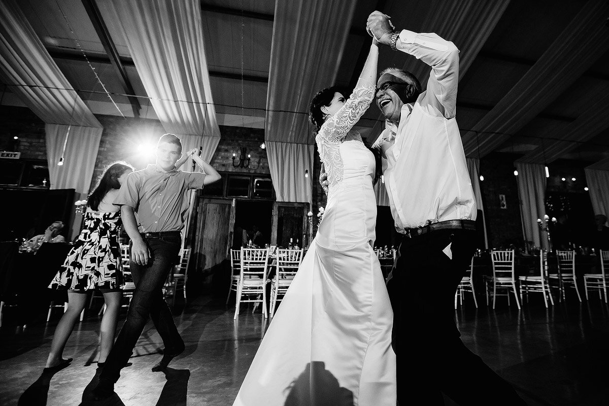 Fun Dance floor Moves at a Garden Route Wedding near George, South Africa.