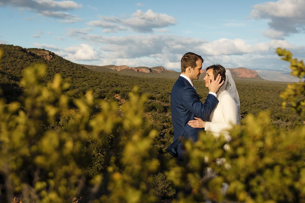 12_Karoo-Wedding-at-Buffelsdrift-Game-Lodge-in-Oudtshoorn-–-Igor-and-Katya.jpg