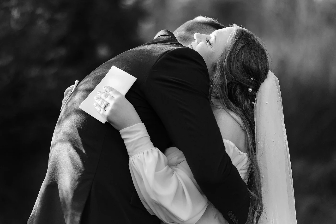 17_Intimate-Winter-Wedding-at-Eight-Bells-in-Mossel-Bay-with-Kobus-and-Nadja.jpg