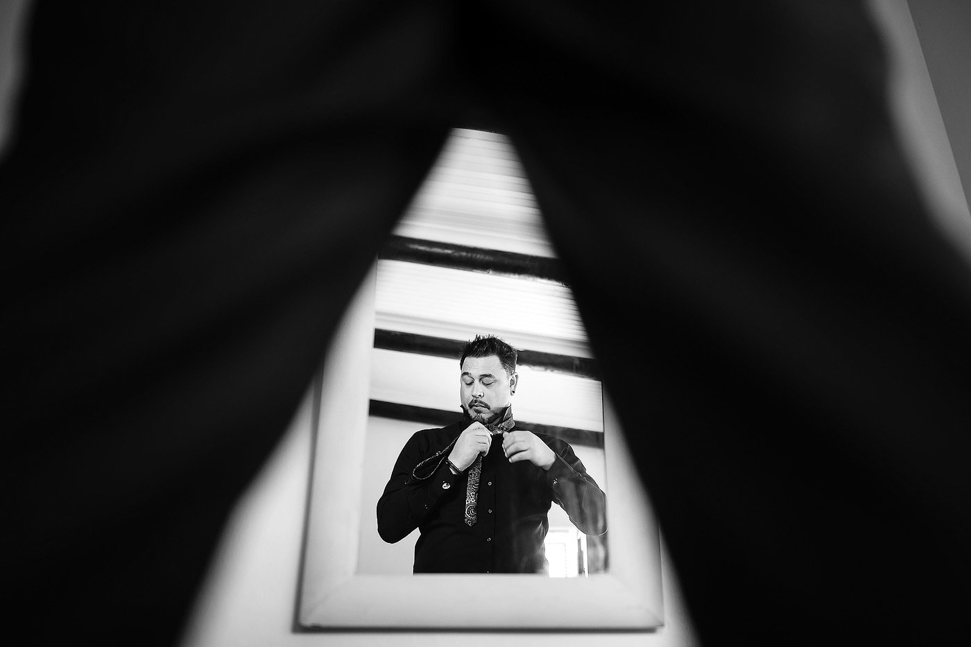 05_Moody-Wedding-during-early-spring-in-George-with-John-and-Tamzin.jpg