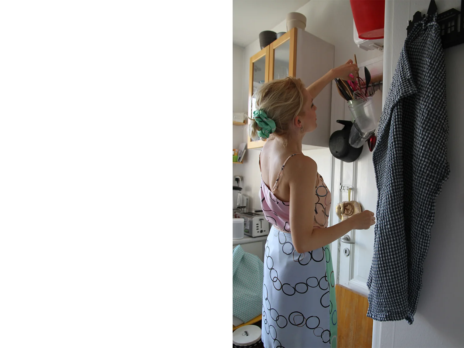 Malene and the kitchen instruments