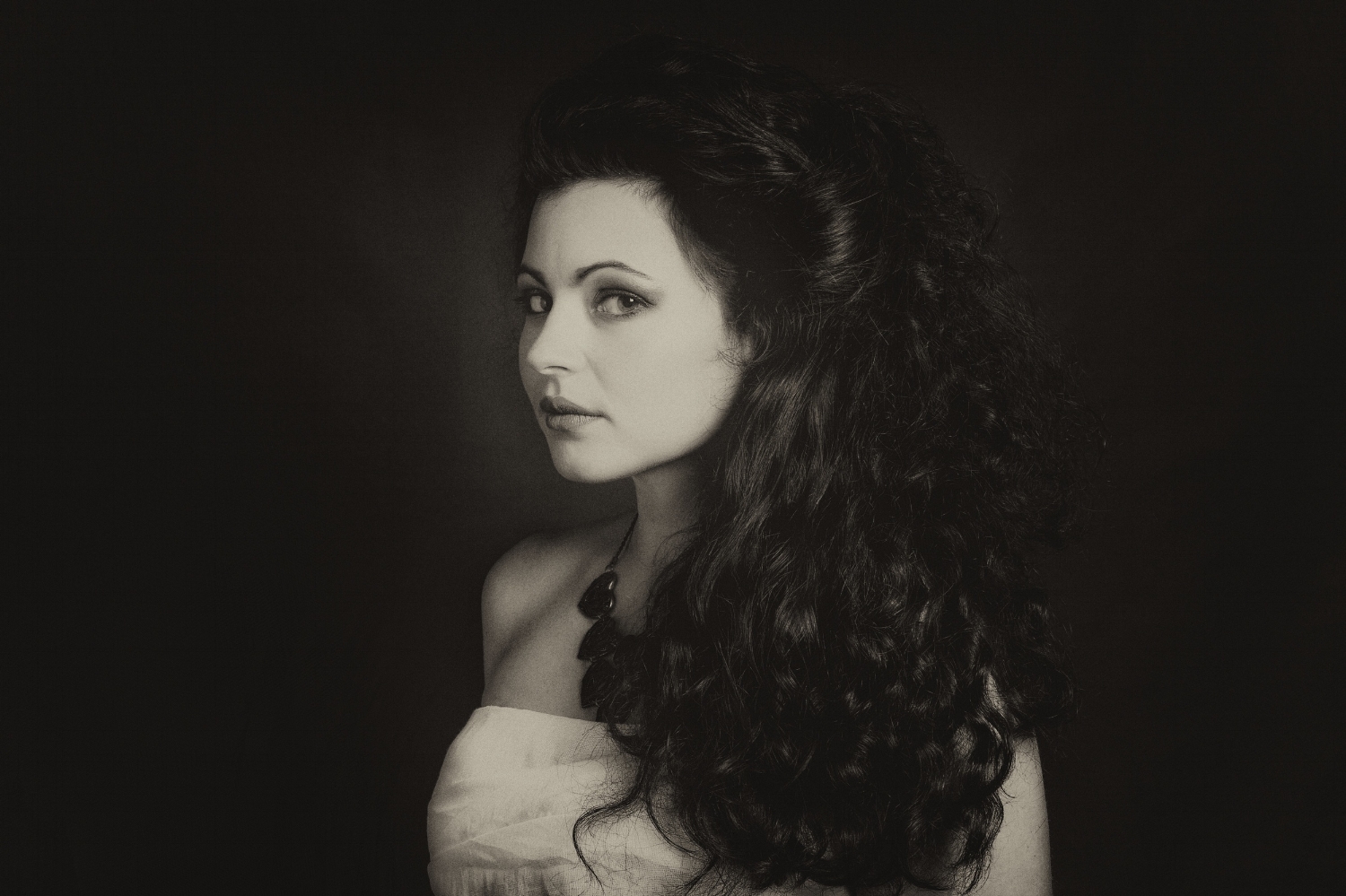 Wayne Hudson Photography, Lucria Creative, Cornwall and Devon photographer, Launceston, photography / personal portrait / boudoir / art nude / studio / location / portrait / photo / Imagery by Hudson