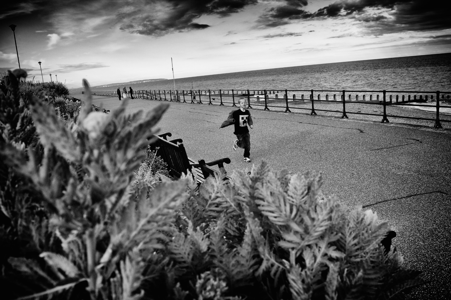 Wayne Hudson Photography, Lucria Creative, Cornwall and Devon wedding photographer based in Launceston, family, children, baby and new born photography